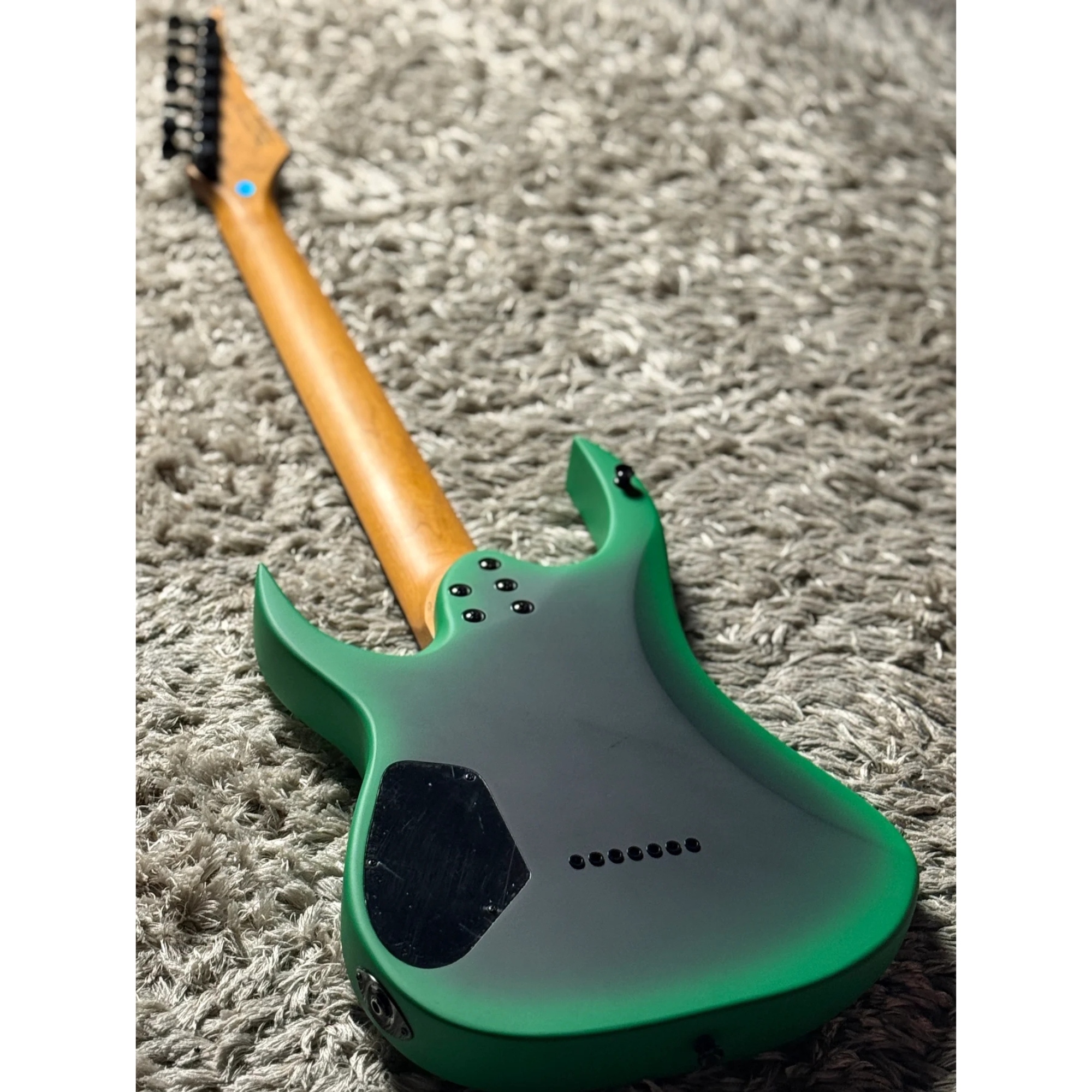 SQOE SEIB7S Venom fade green HH Super Strat