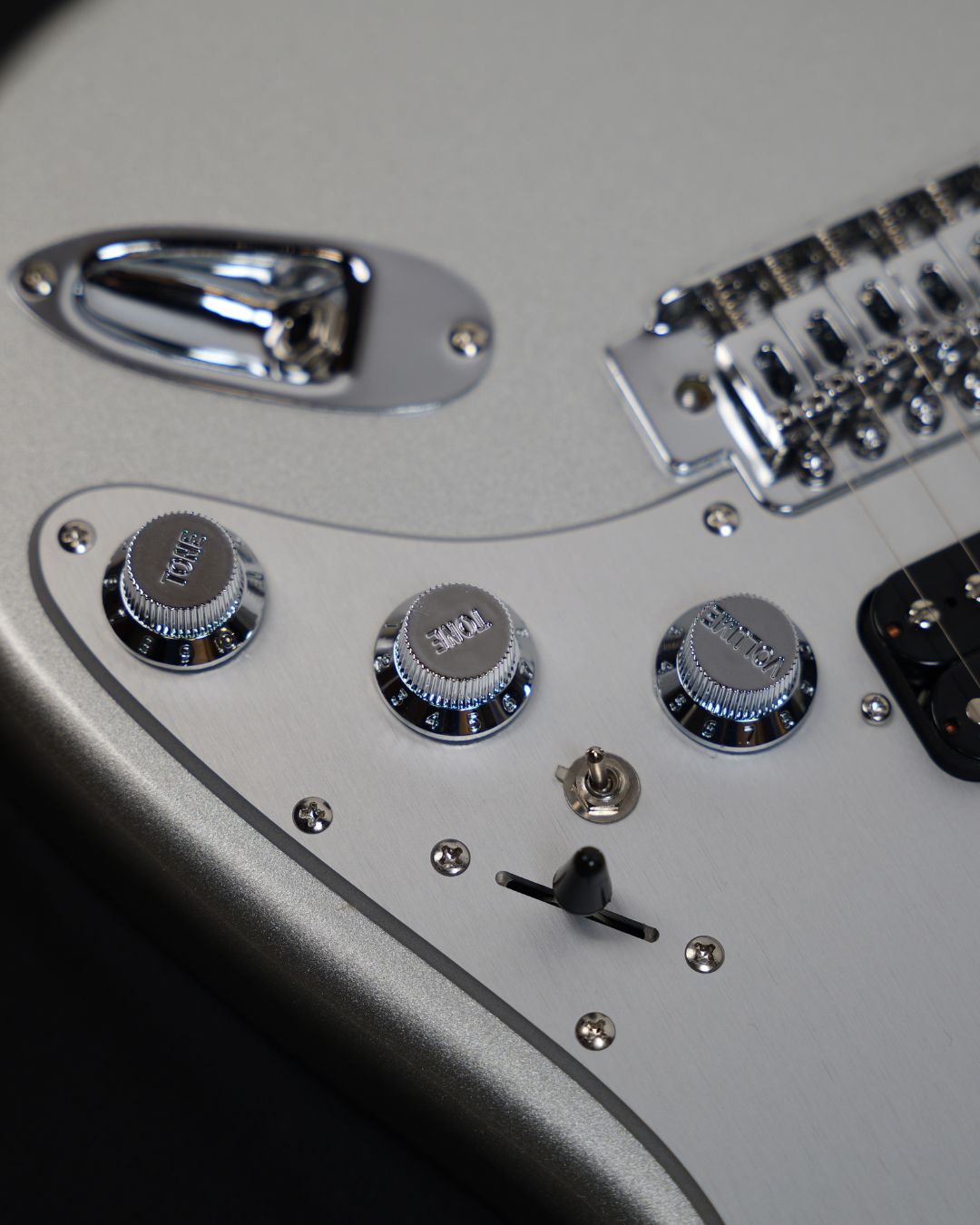 SQOE SEST610 HSS Electric Guitar - Frosted Silver