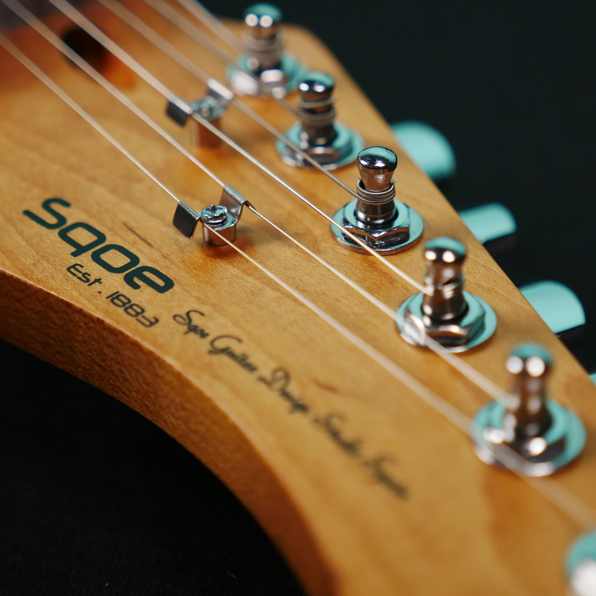 SQOE SEST600 HSS - Vintage white