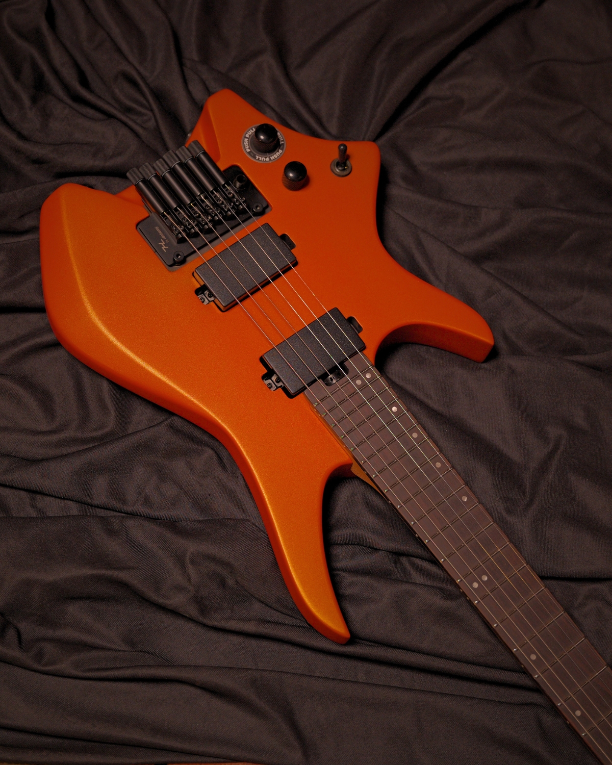 HEX N500LS Headless Guitar Metallic coral orange  Active Pickups Stainless Frets