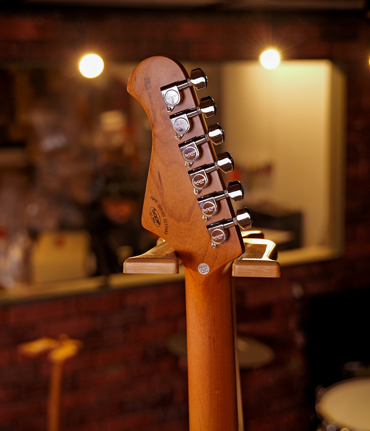 SQOE SEIB550 Ocean Burl HSH Alnico 5 Roasted Maple