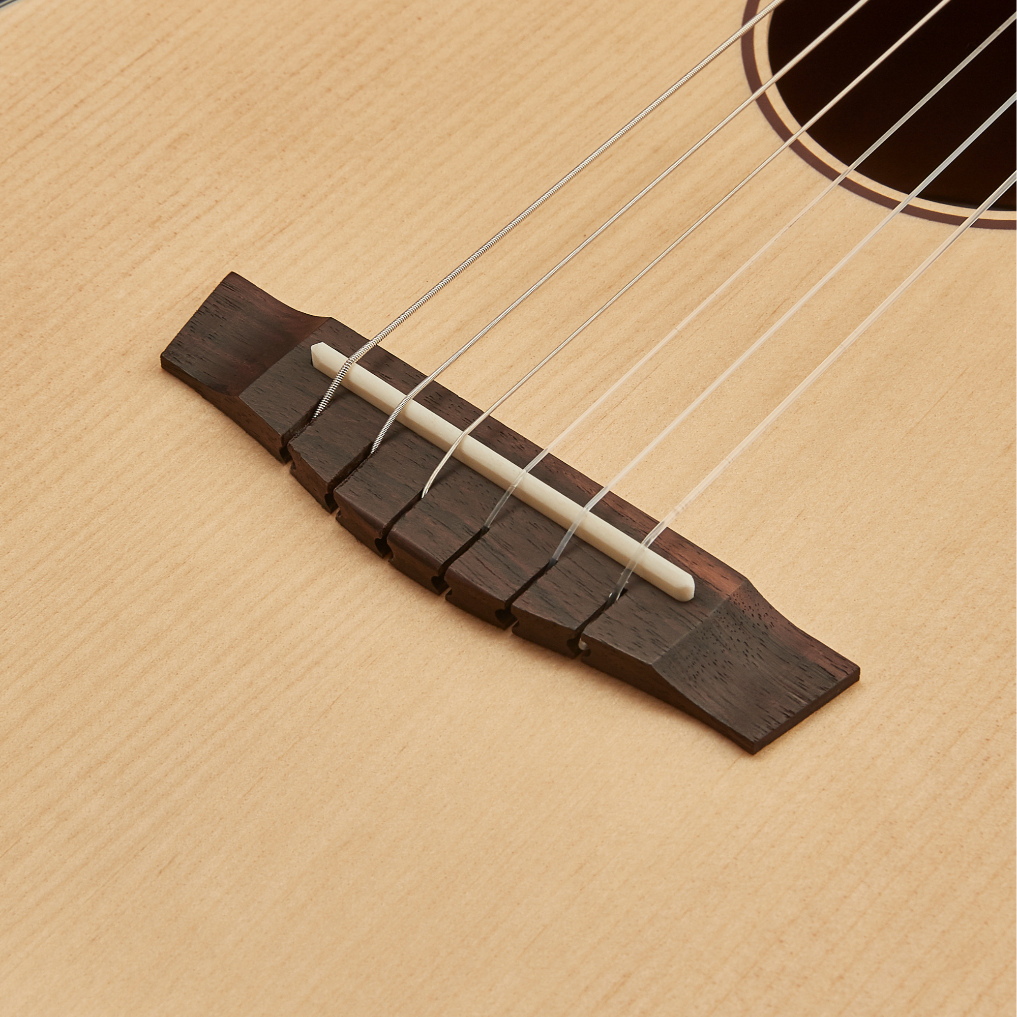 BB100M - BUMBLE BEE SUPER MINI