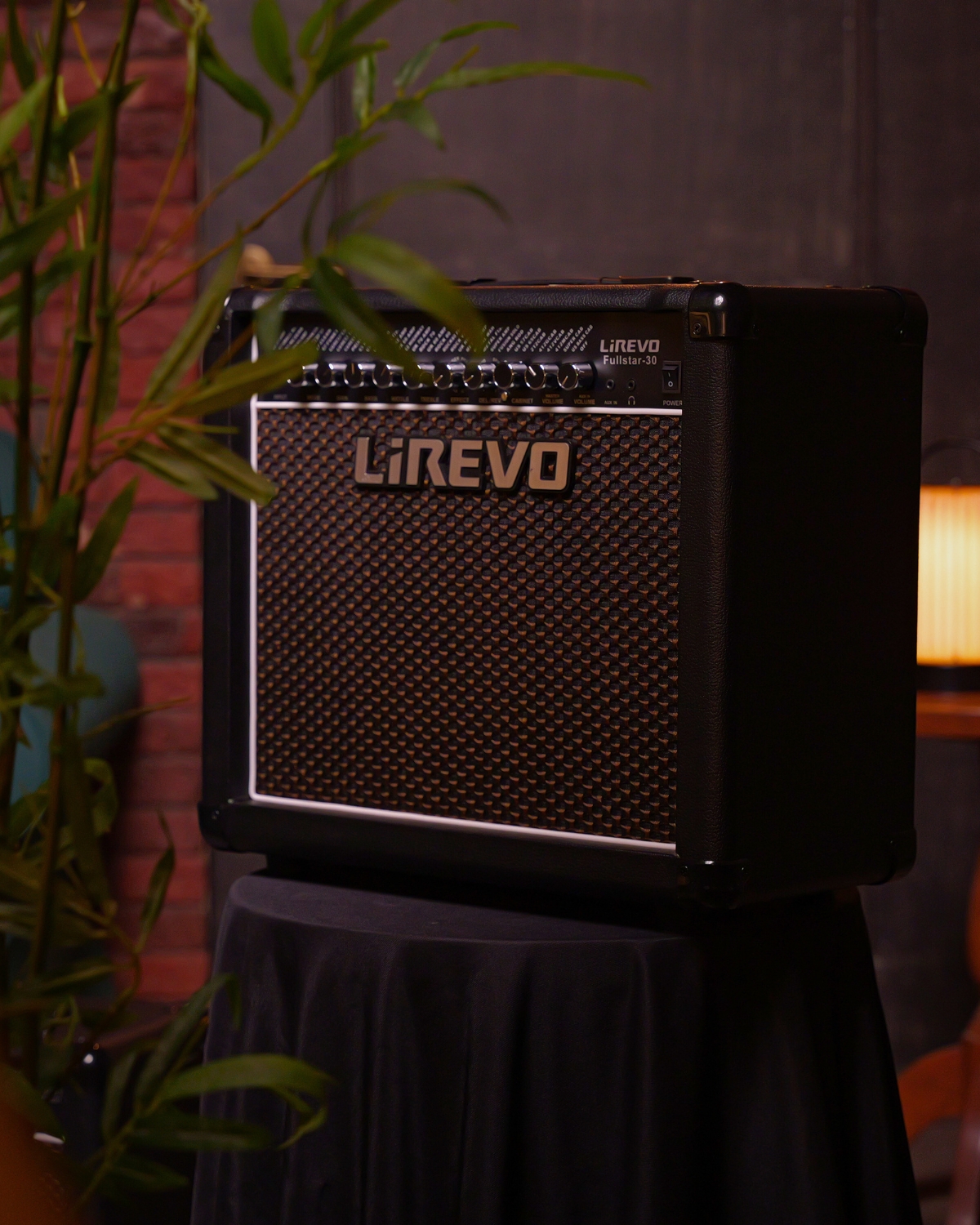 LiRevo Fullstar-30 30W Modelling Guitar Amplifier India