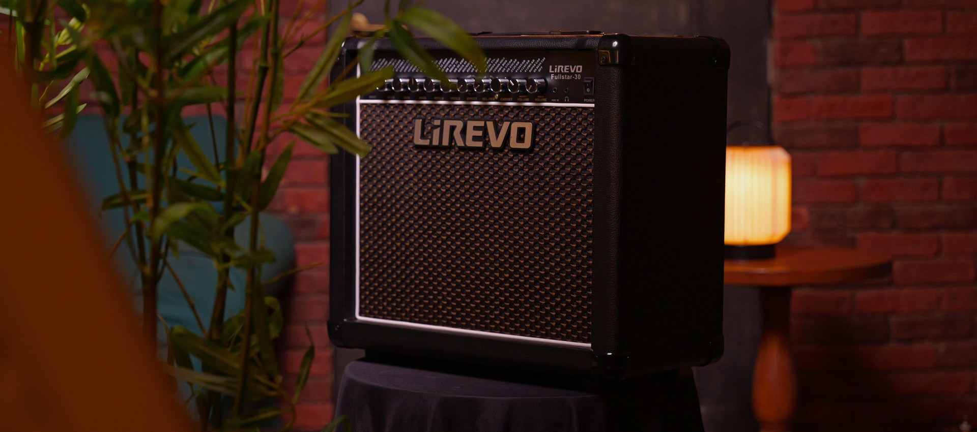 LiRevo Fullstar-30 30W Modelling Guitar Amplifier  India