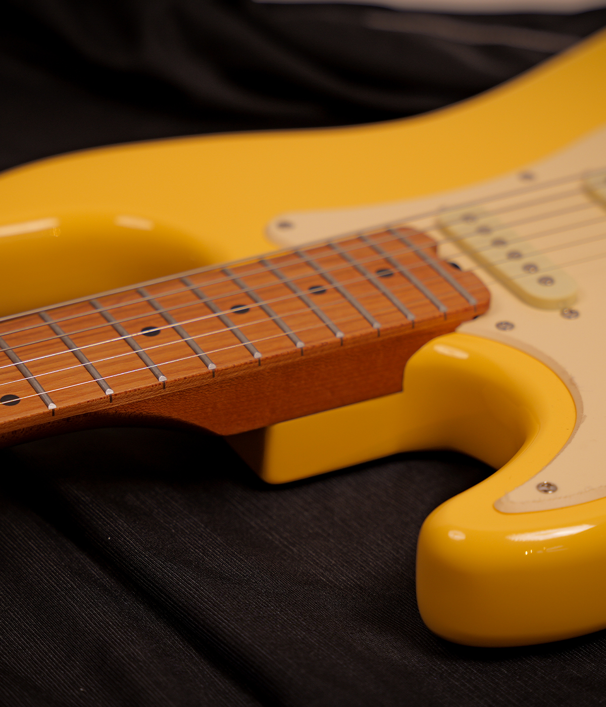 Strydom ST30M Left handed Pastel Yellow  HSS Mini Humbucker