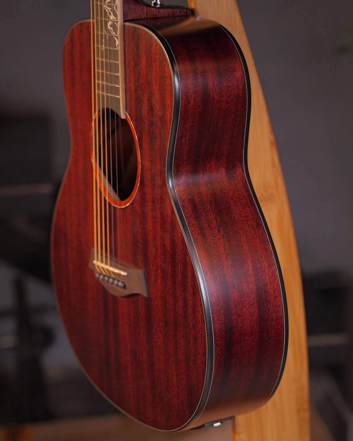 Strydom GS136E Semi-acoustic guitar Natural all Mahogany