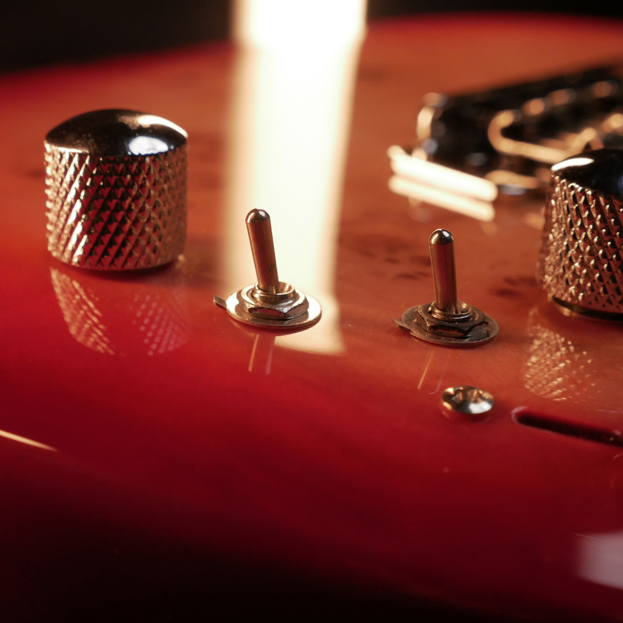 SQOE SEIB550 Cherry Red HSH Super Strat series