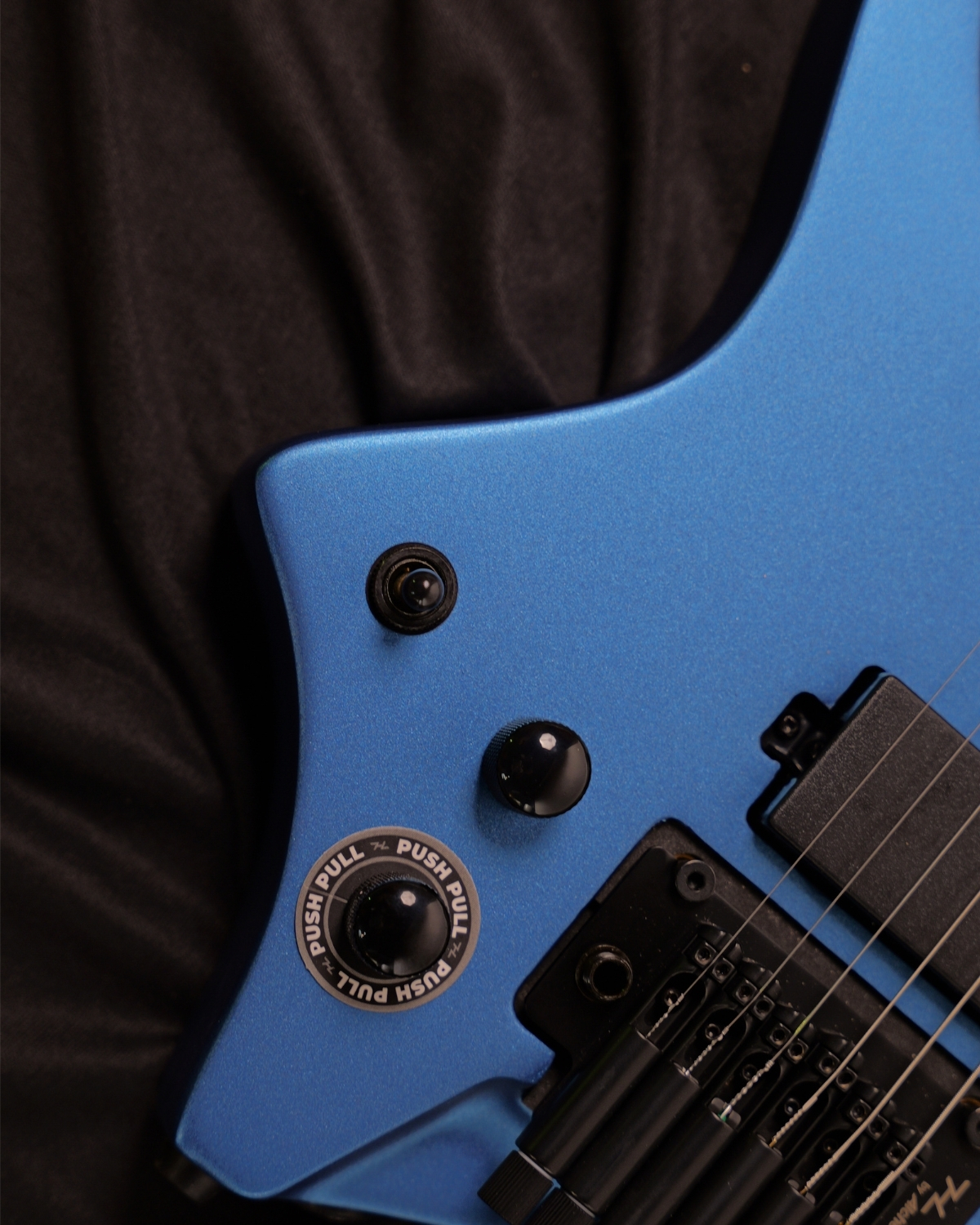 HEX N500L S LEFTY MEB METALLIC ELECTRIC BLUE NEXT SERIES - STAINLESS STEEL FRETS