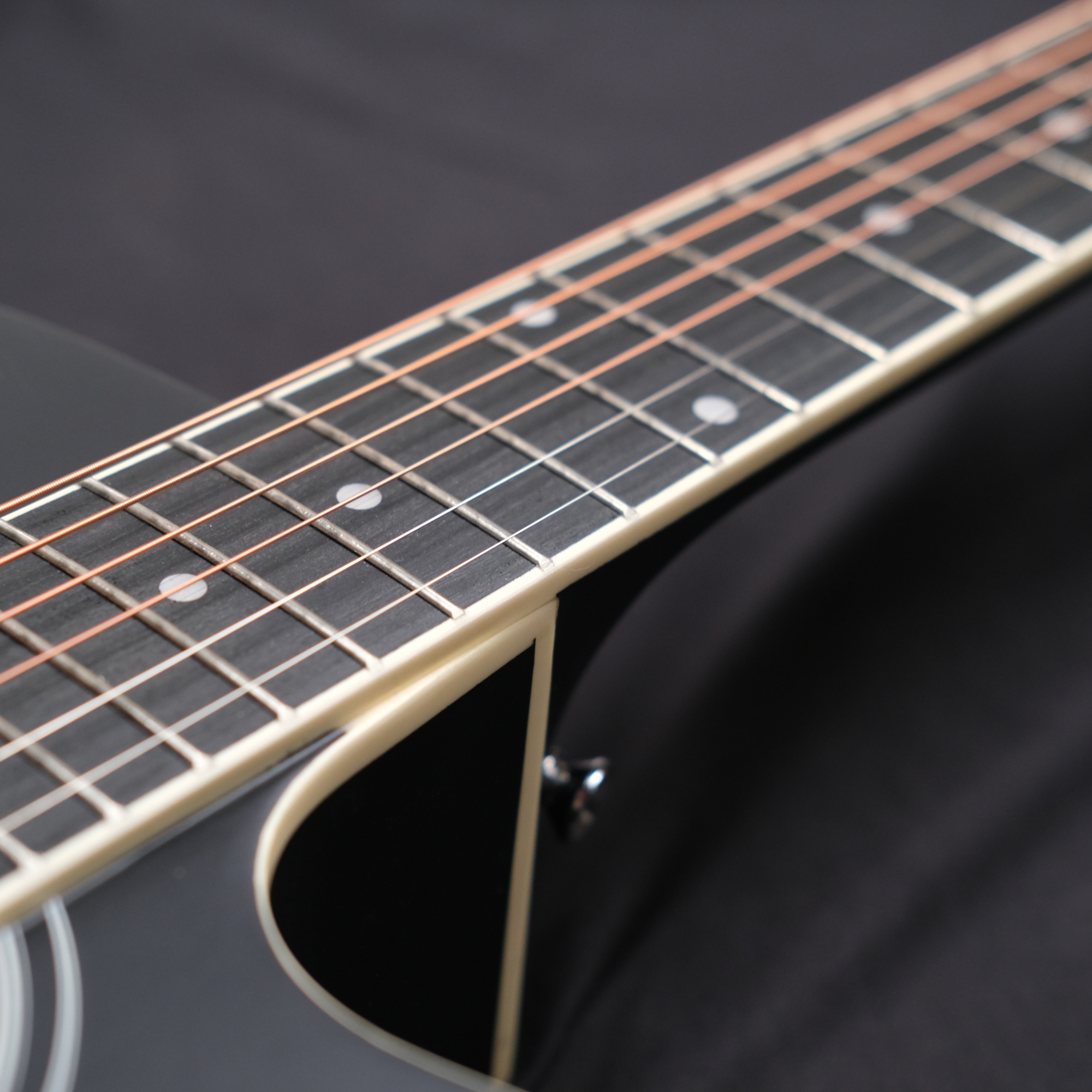 Richtone 39inch RT39CEQ 3 BAND EQ black matt cutaway guitar