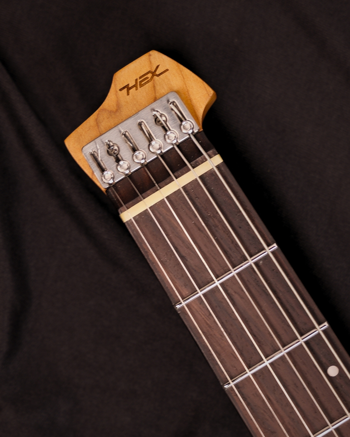 HEX N500L S LEFTY MEB METALLIC ELECTRIC BLUE NEXT SERIES - STAINLESS STEEL FRETS