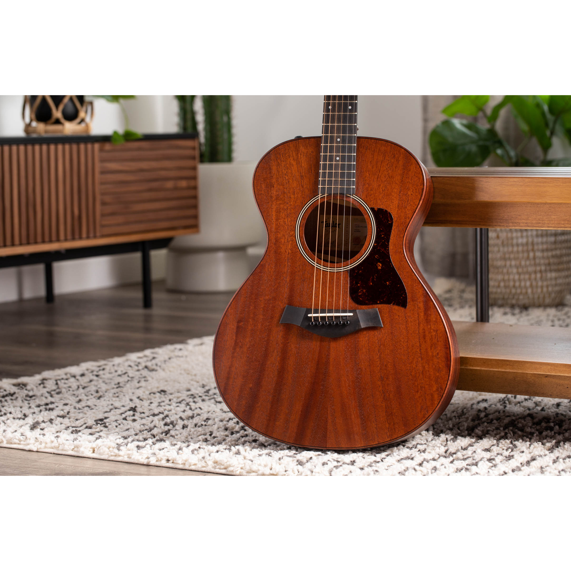 Taylor American Dream AD22e Acoustic-electric Guitar - Natural