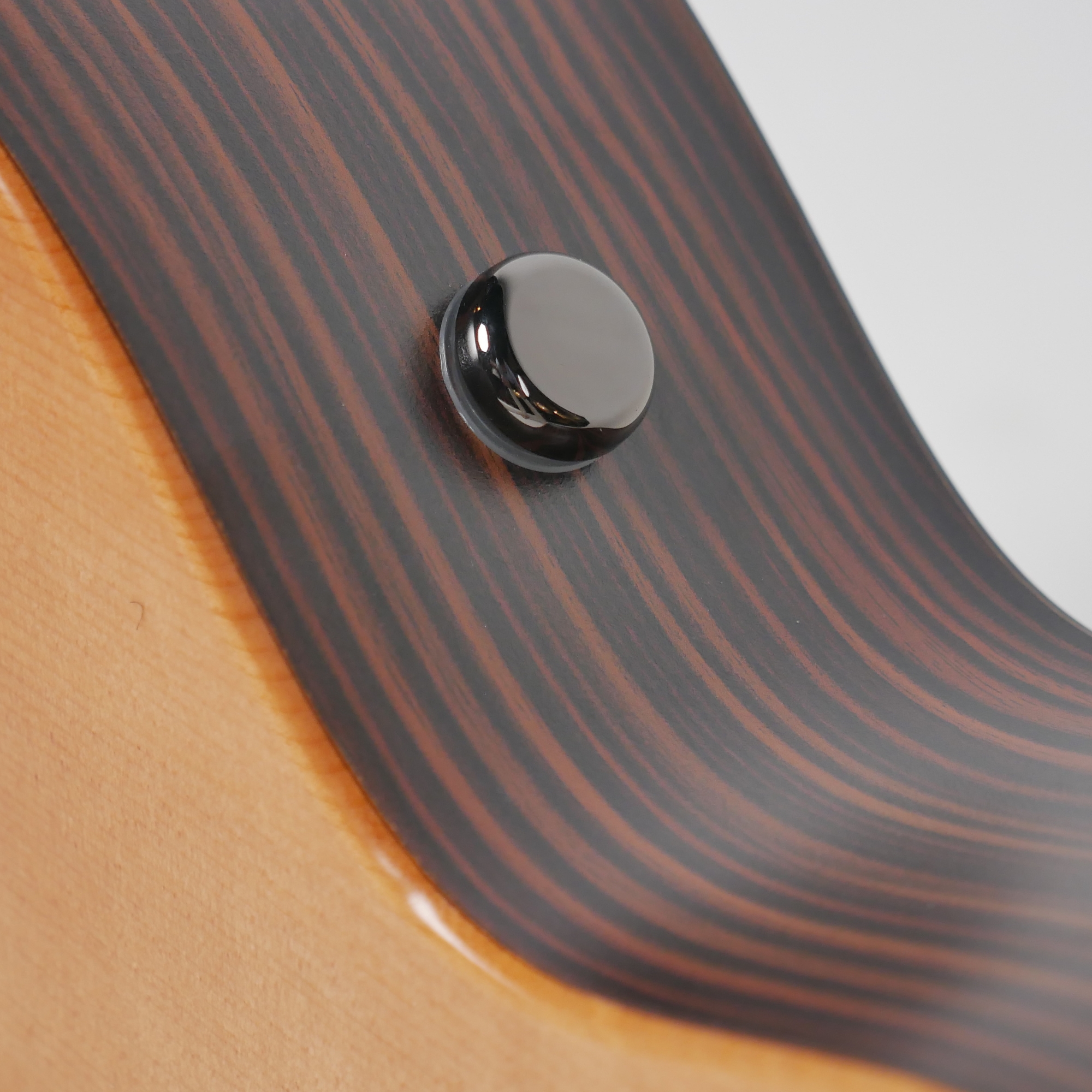 Enya EM-X1 PRO MAX SP1 EQ 36TransAcoustic Guitar- Natural Matt Finish