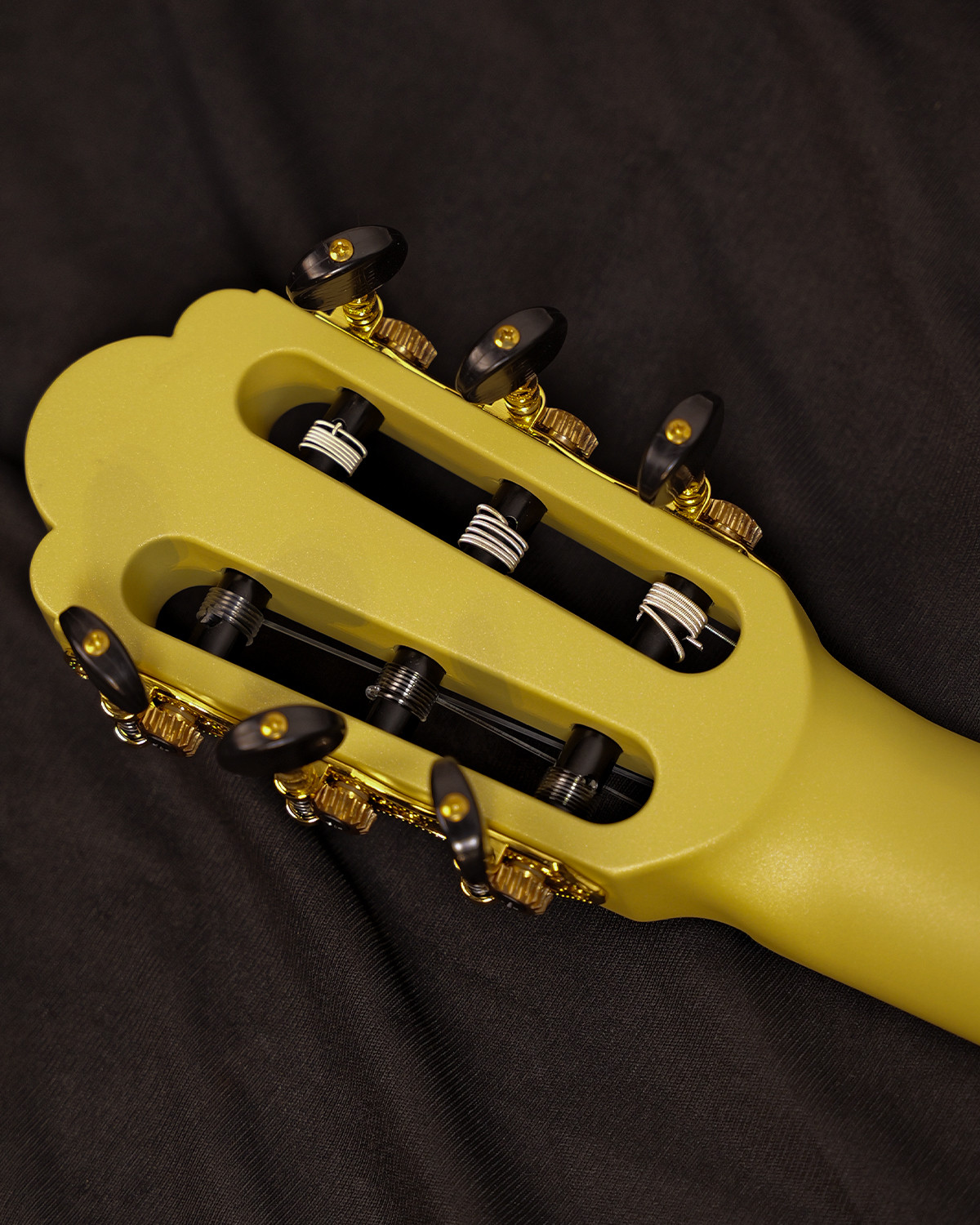 Natasha Cosmos NSX Carbon Fibre Classical Guitar with Smart Pickup glaze gold