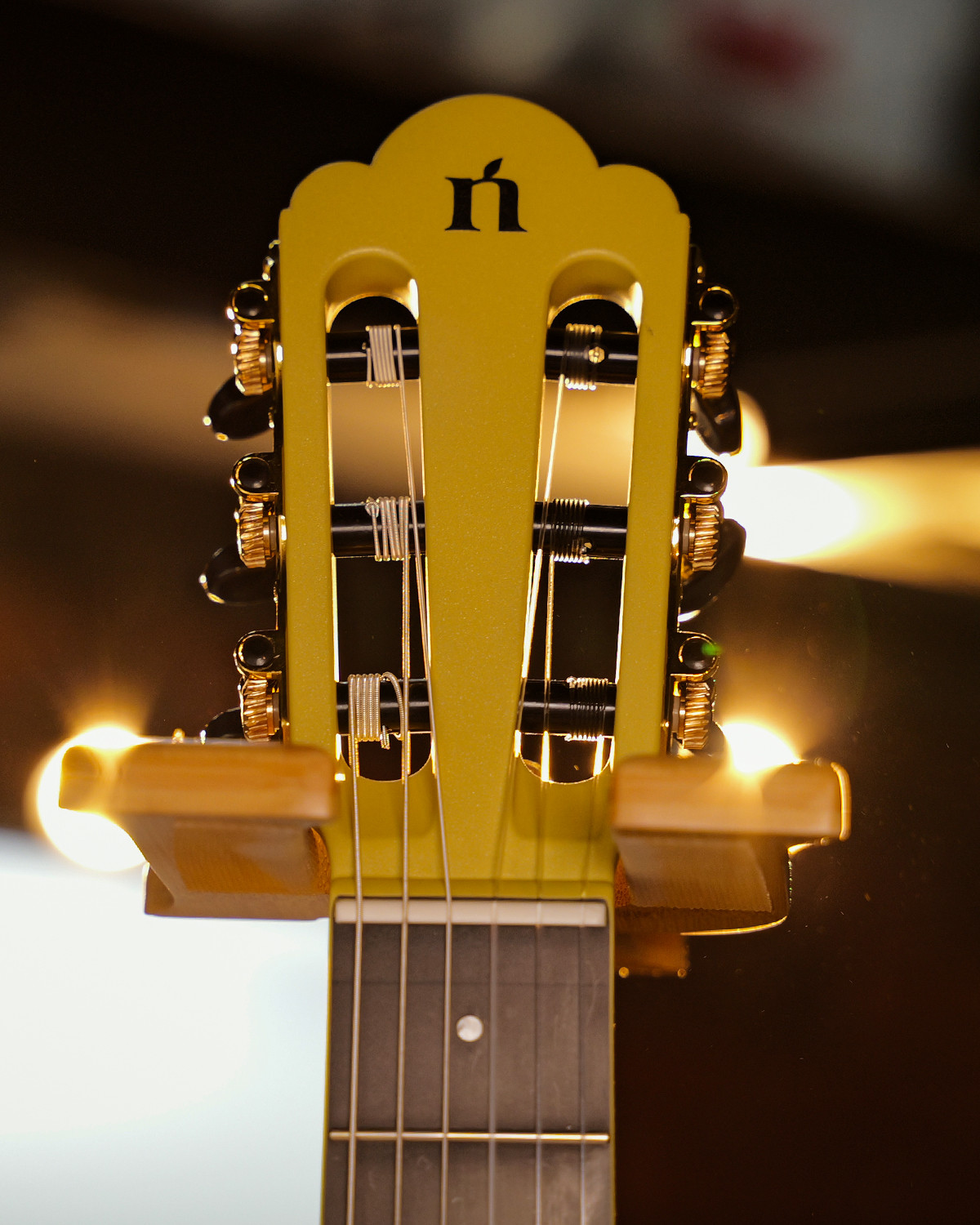 Natasha Cosmos NSX Carbon Fibre Classical Guitar with Smart Pickup glaze gold