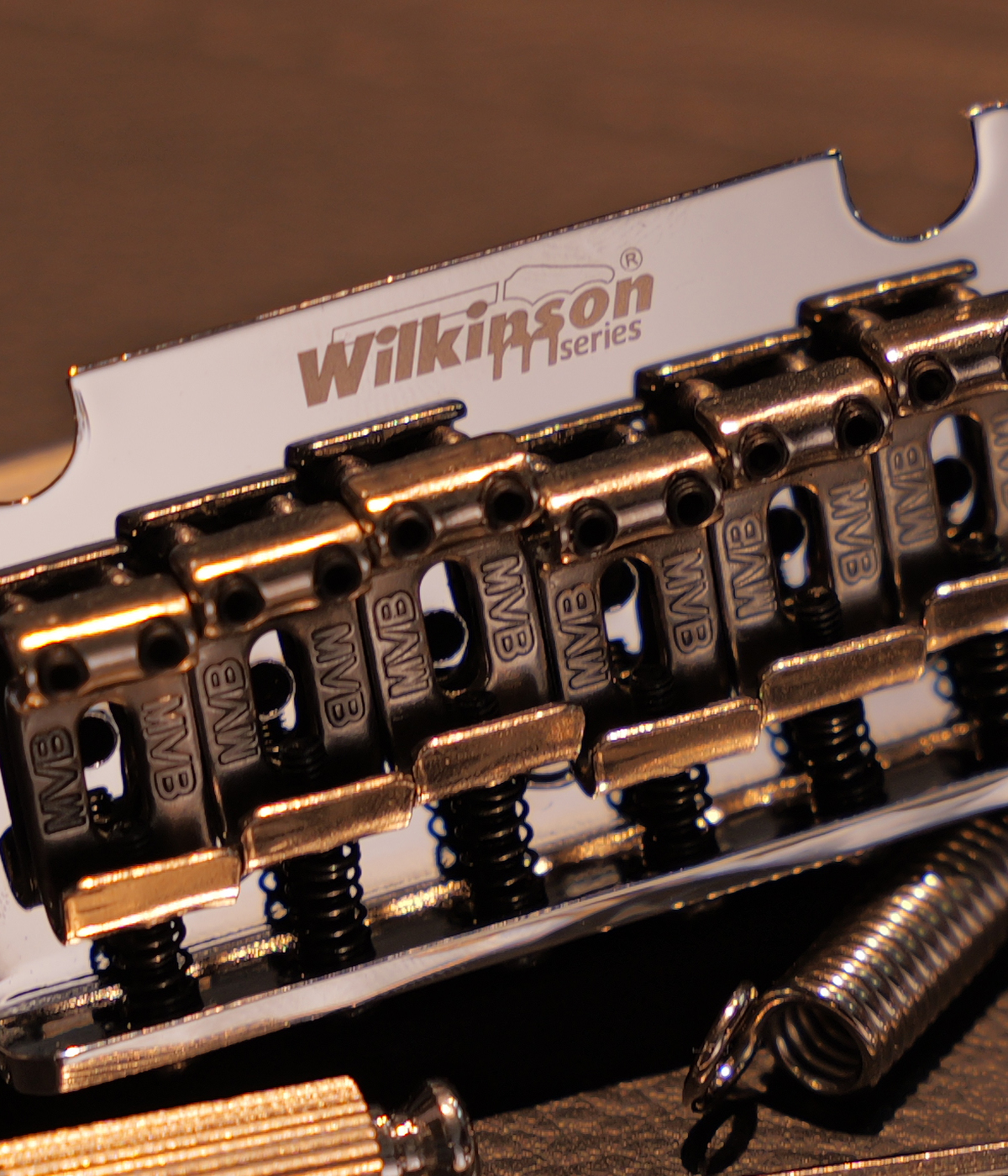 Wilkinson WOV05-CR Vintage 2-point Tremolo Bent Steel