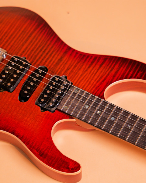 SEIB998 Caramel Black Image 2