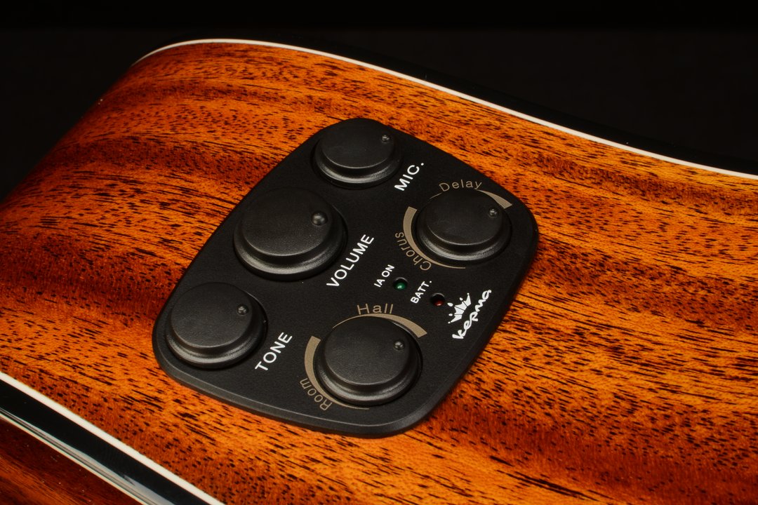 Kepma F1E GA TransAcoustic Guitar Natural