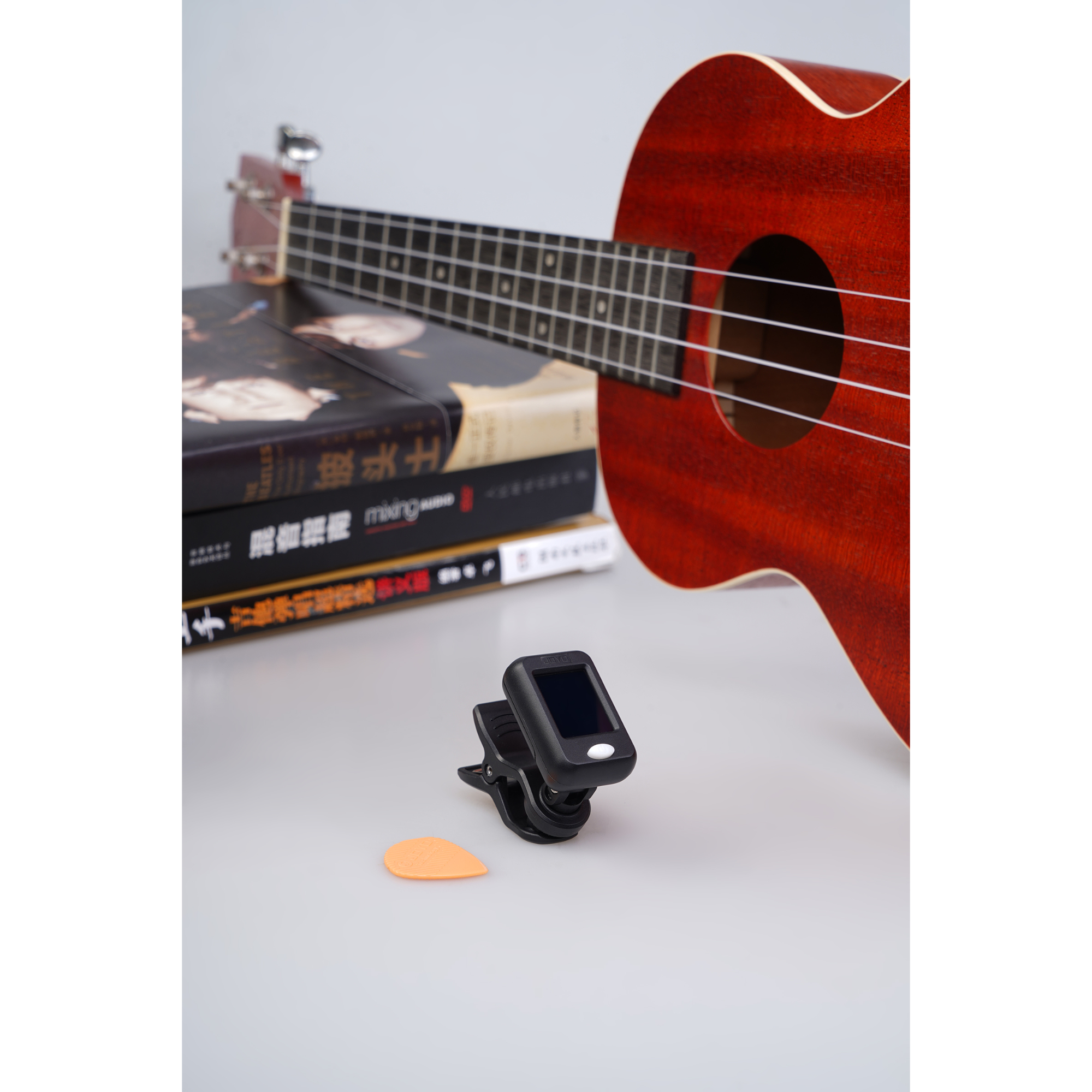 JOYO Clip on Tuner Digital Electronic Tuner for Guitar Bass Ukulele Violin Mandolin Banjo Acoustics Calibration Tuner JT-09