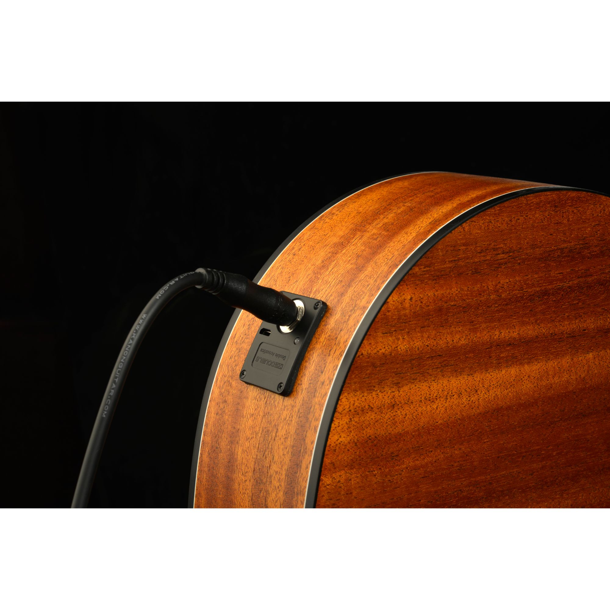 Kepma FS 36E - PARLOR SIZE TRAVEL GUITAR SOLID TOP TRANSACOUSTIC