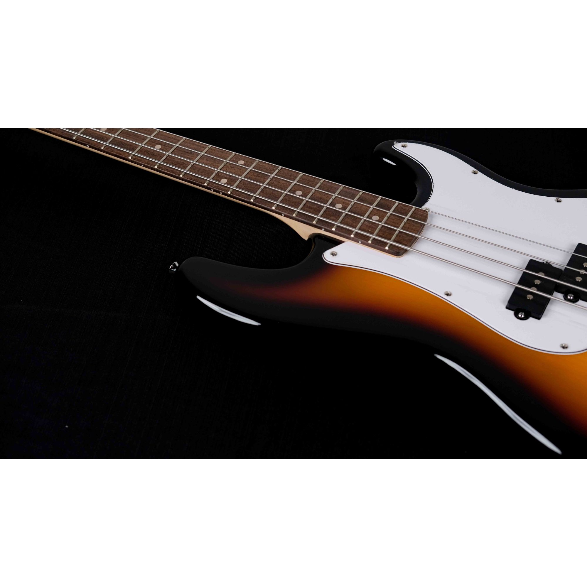 The High Precision Magna bass guitar PB20 Sunburst