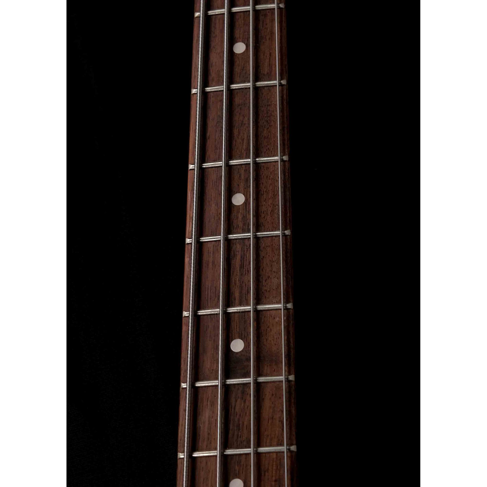 The High Precision Magna bass guitar PB20 BK