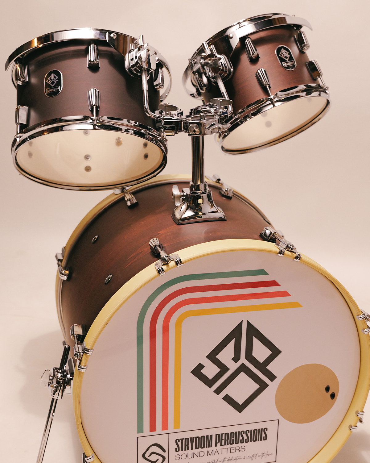Strydom Sonic Pro Acoustic DrumKit Bourbon grain gloss