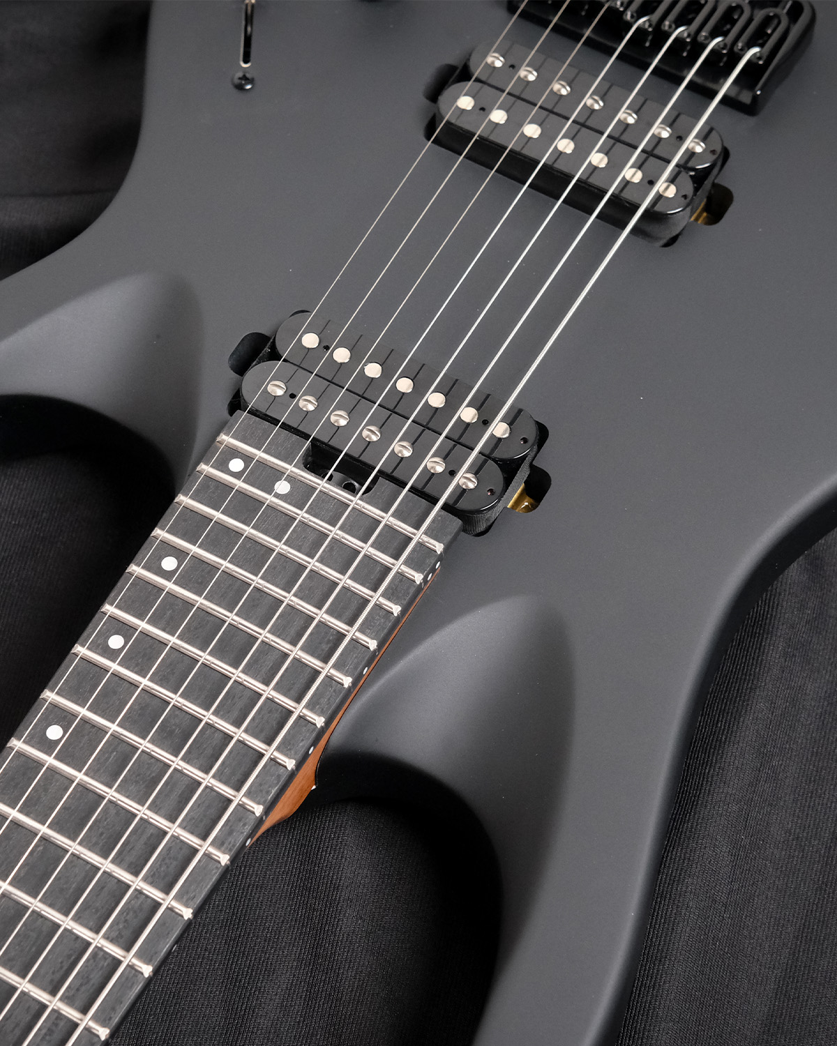 SQOE SEIB7S Black Warrior HH Super Strat