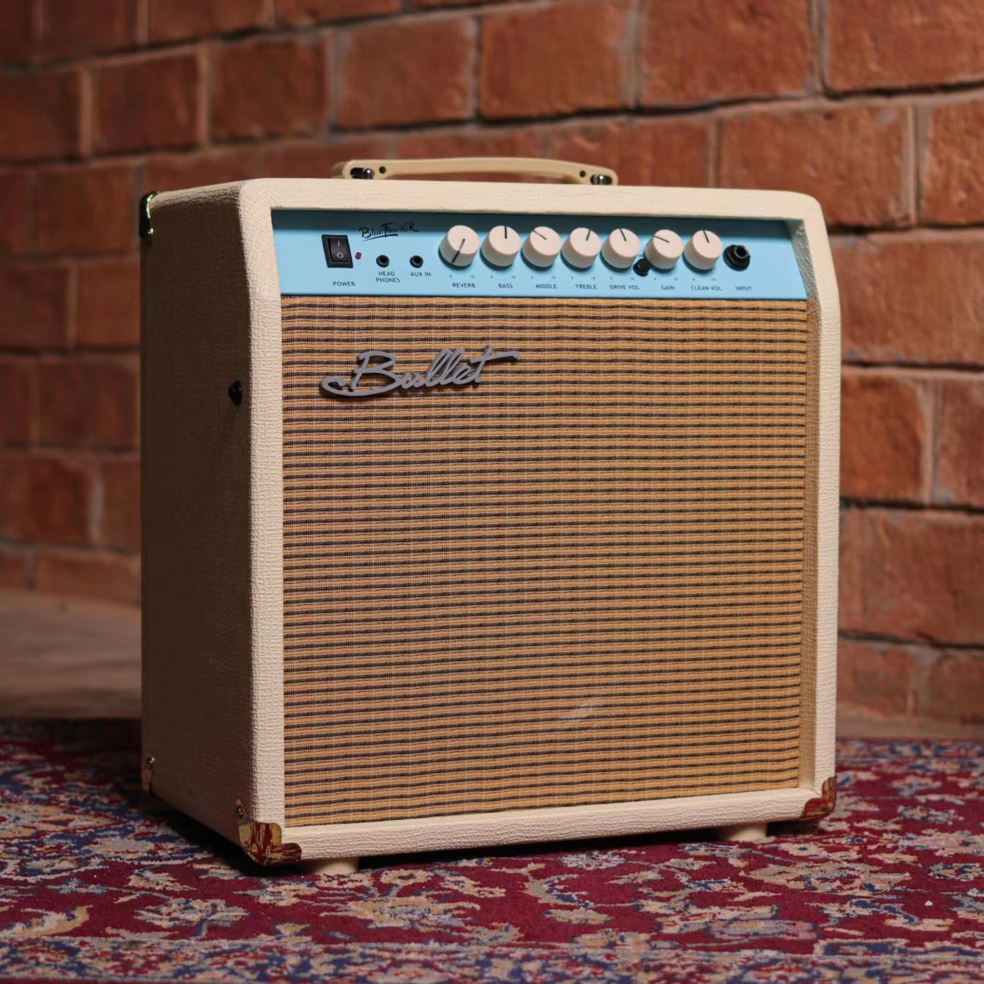 Bullet BlueFace 30R White Electric guitar amplifier
