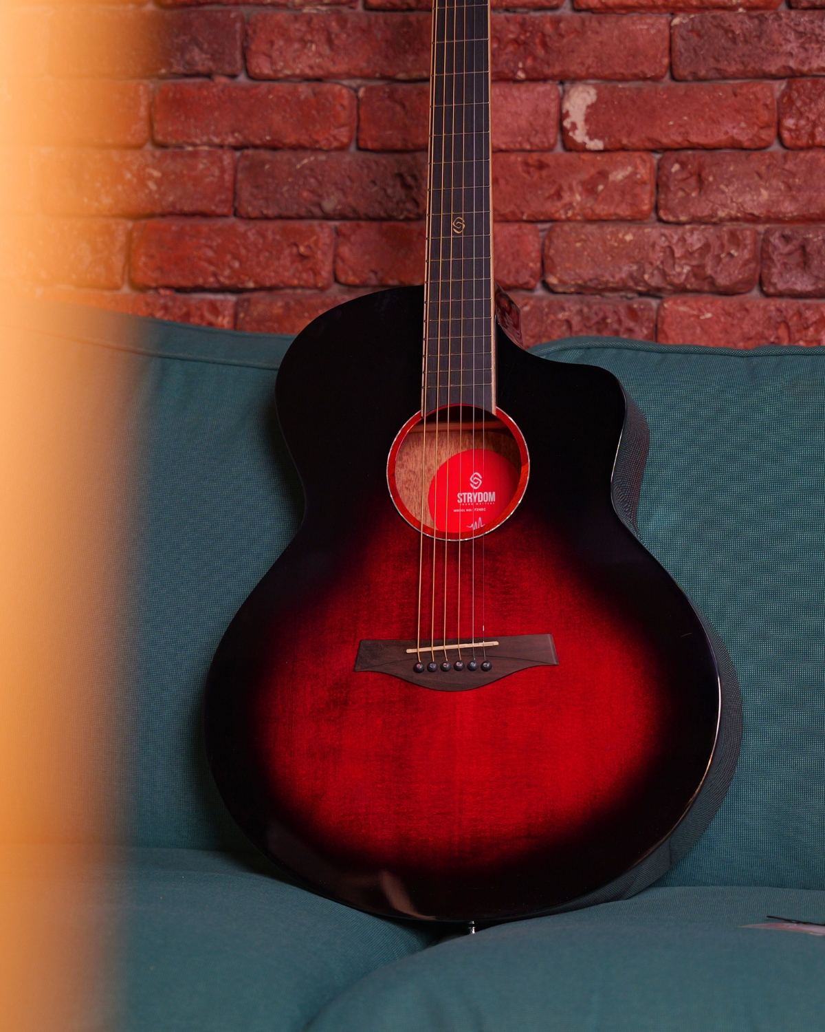 Strydom F240CE auditorium semi acoustic guitar Cherry red gloss