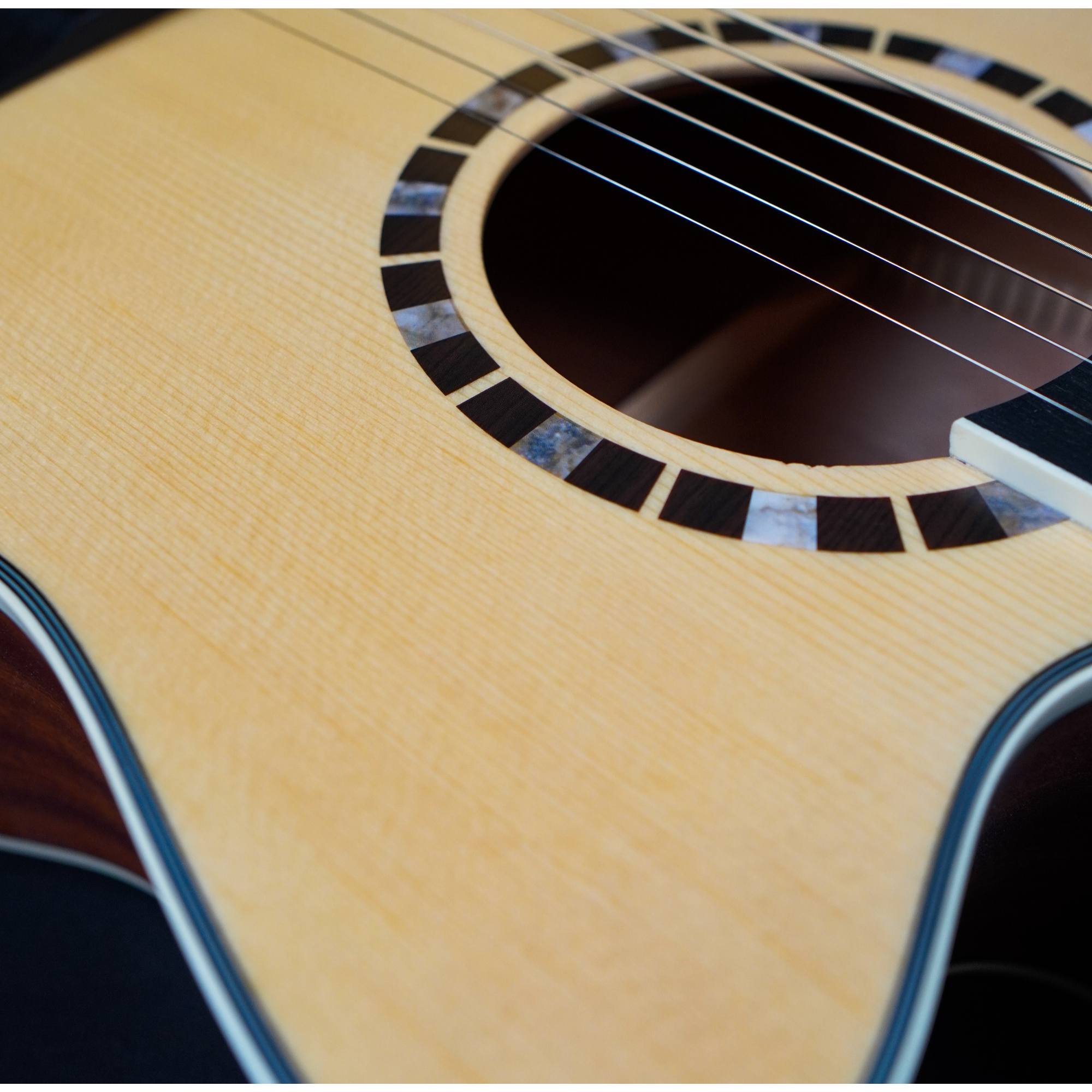 Richtone RT539C Natural Spruce top Acoustic guitar