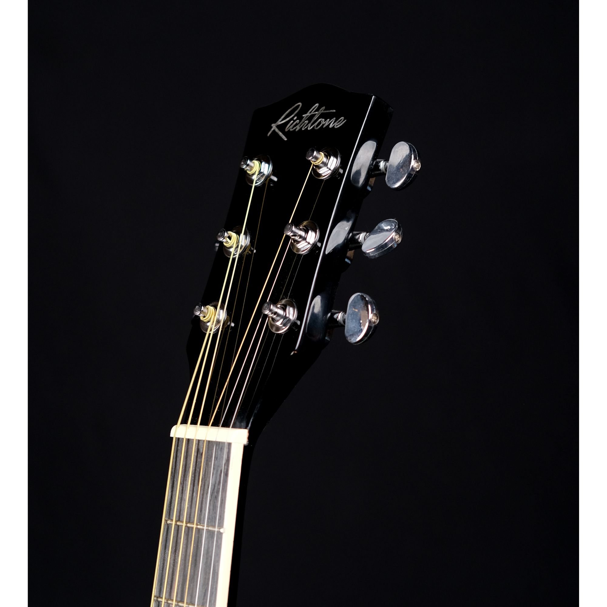 Richtone 39inch RT39C Black glossy cutaway guitar