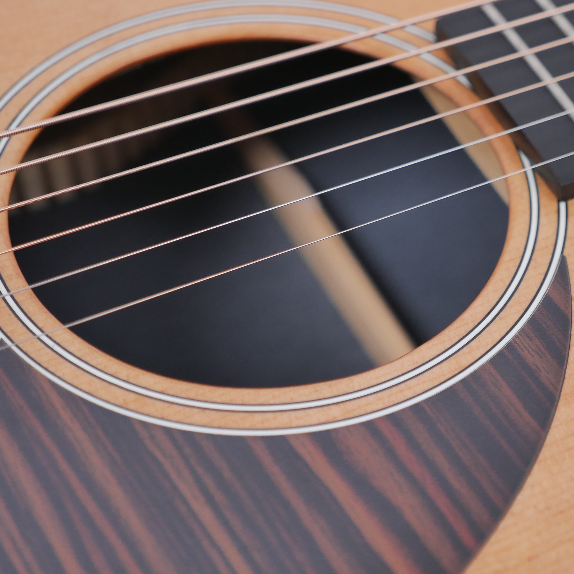 Enya EA-X1 Pro Max SP1 Eq 41 TransAcoustic Guitar- Natural Matt Finish