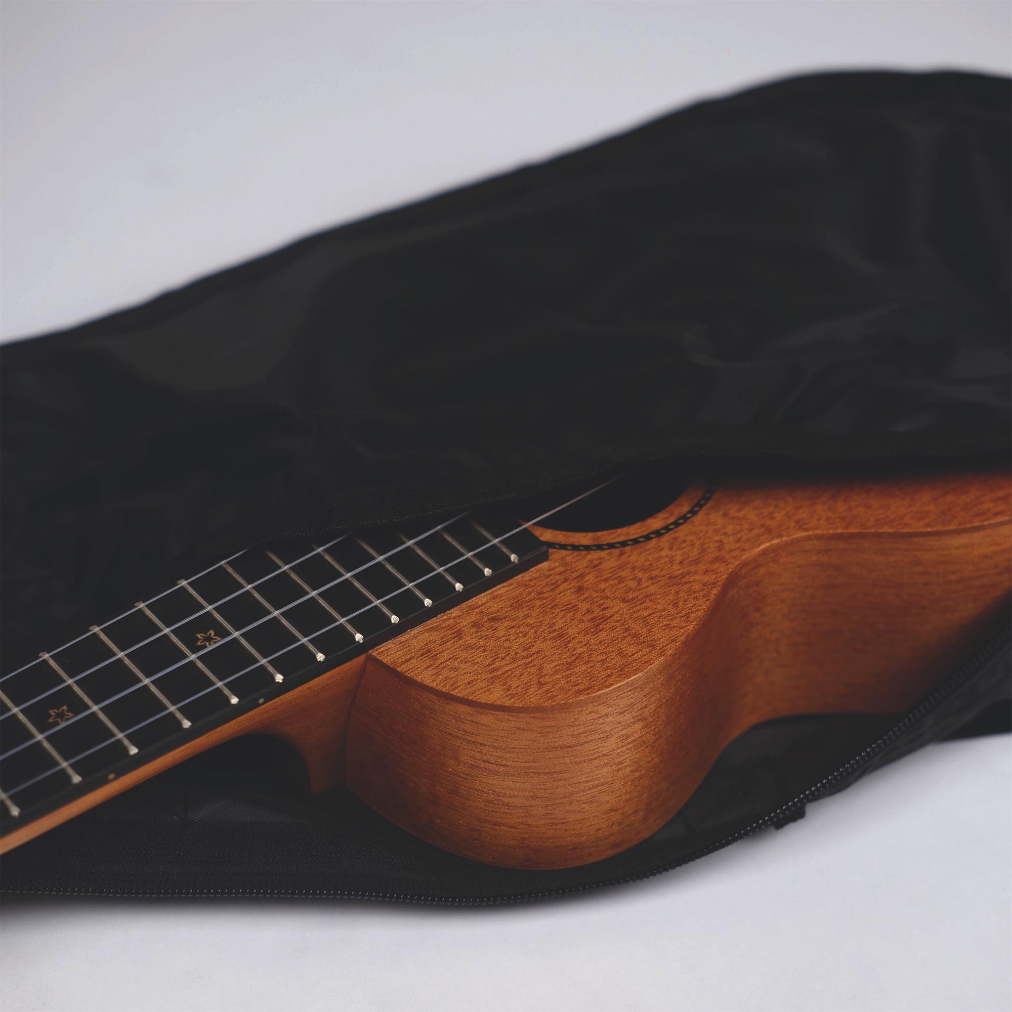 Enya Kaka KUS28D  Soprano Solid Engelman spruce Top Ukulele - Natural Finish