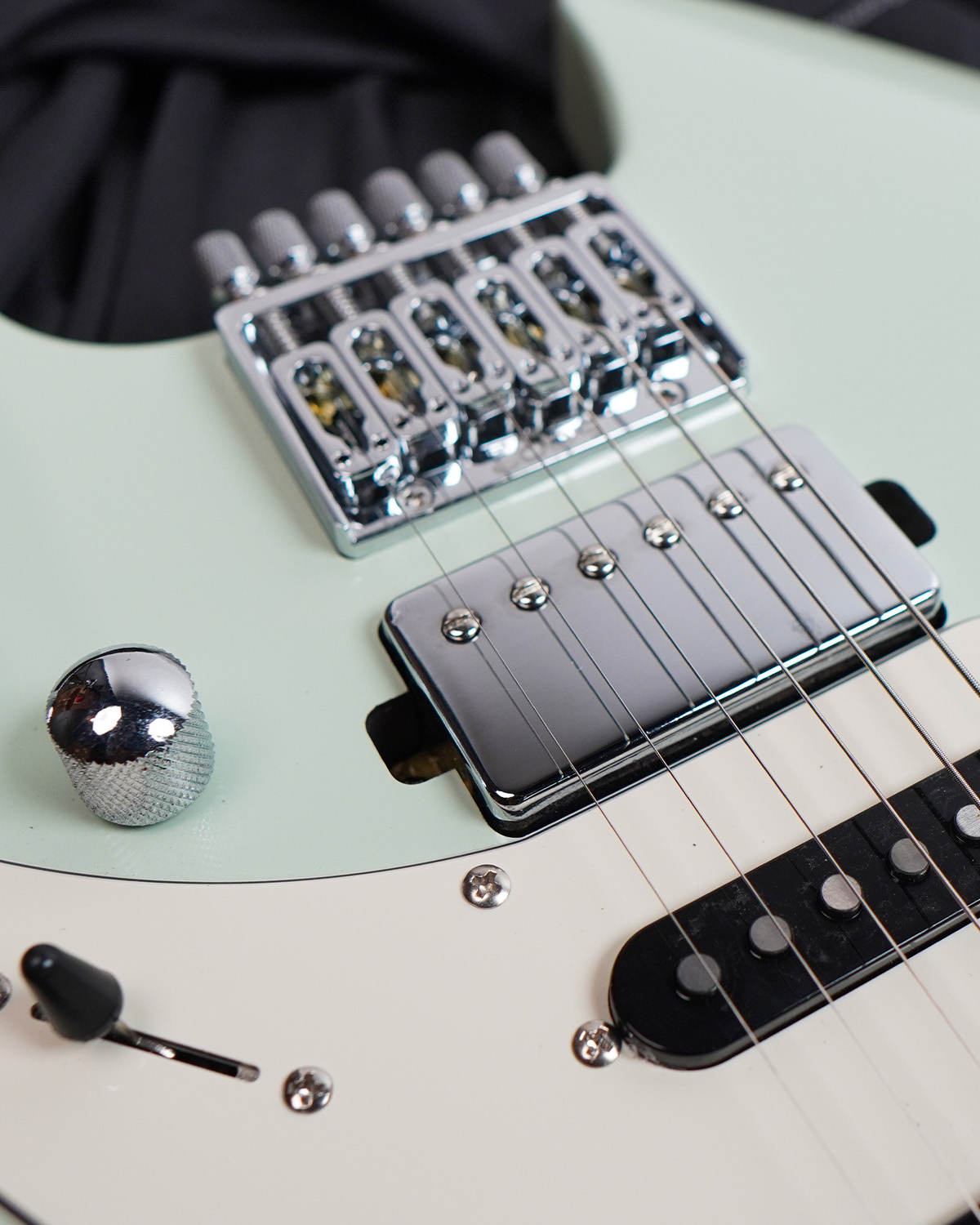 SQOE Headless Electric guitar SEWT700 - Surf Green HSS