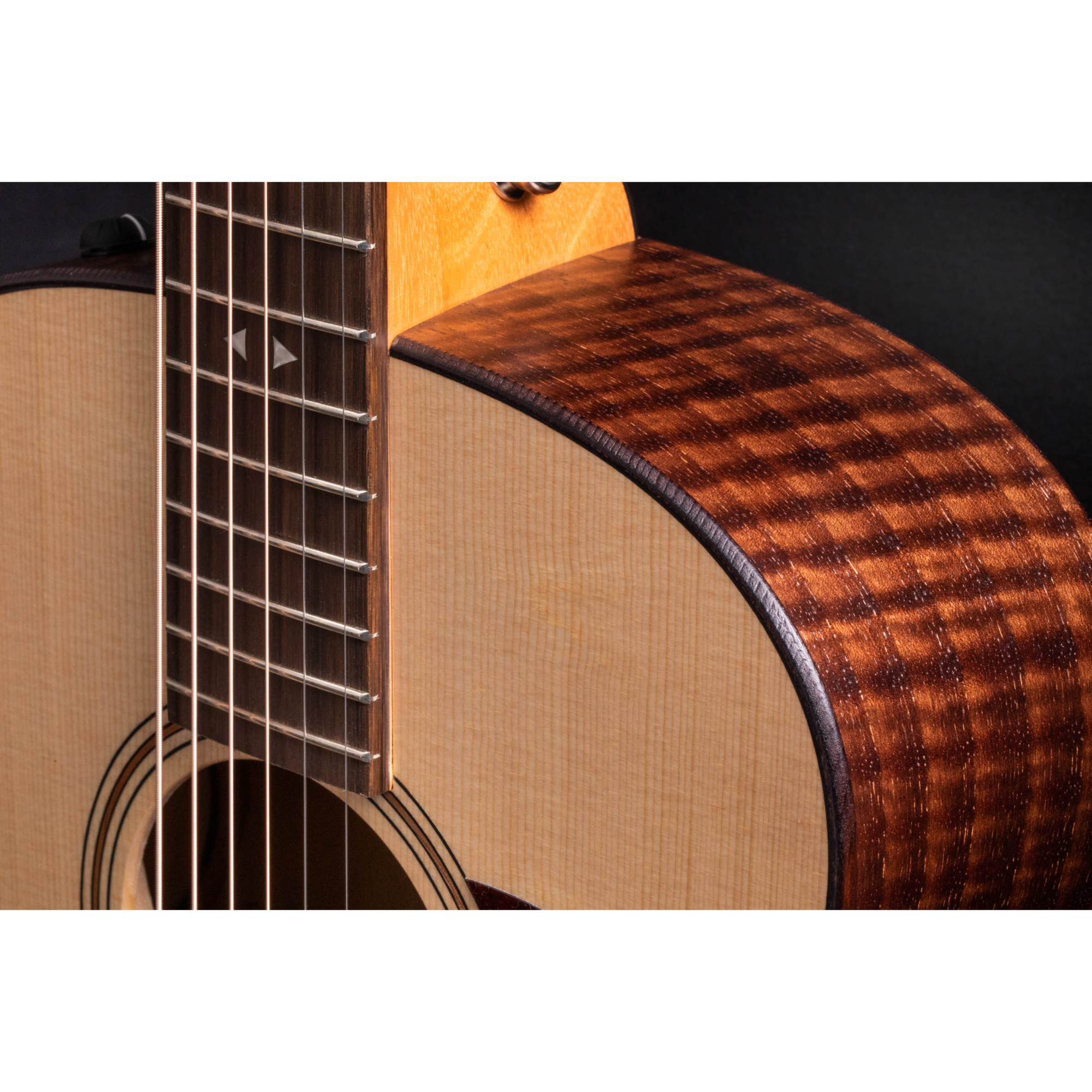 Taylor GTe Urban Ash Grand Theater Acoustic-electric Guitar - Natural