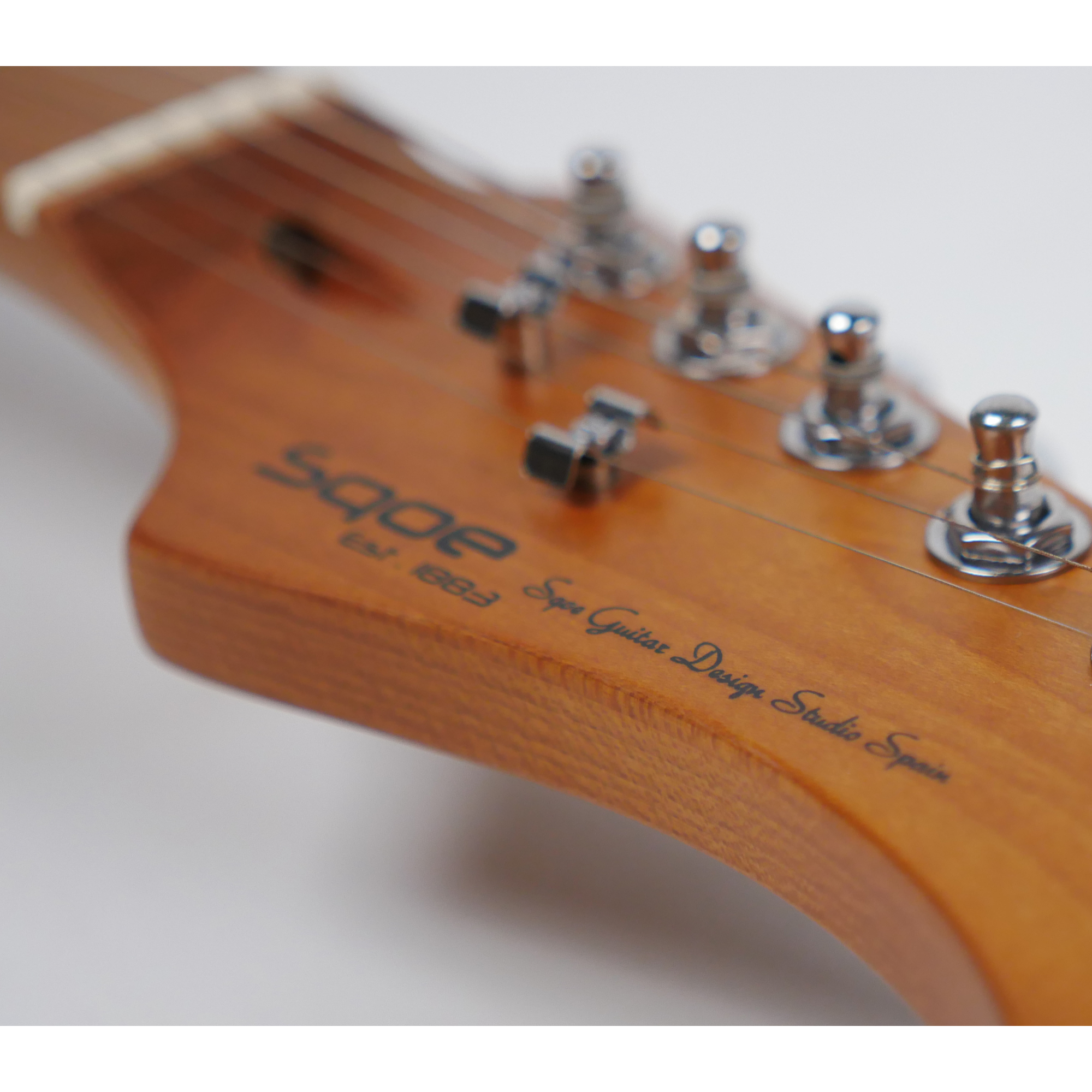 SQOE SEST600 HSS - Metallic Black