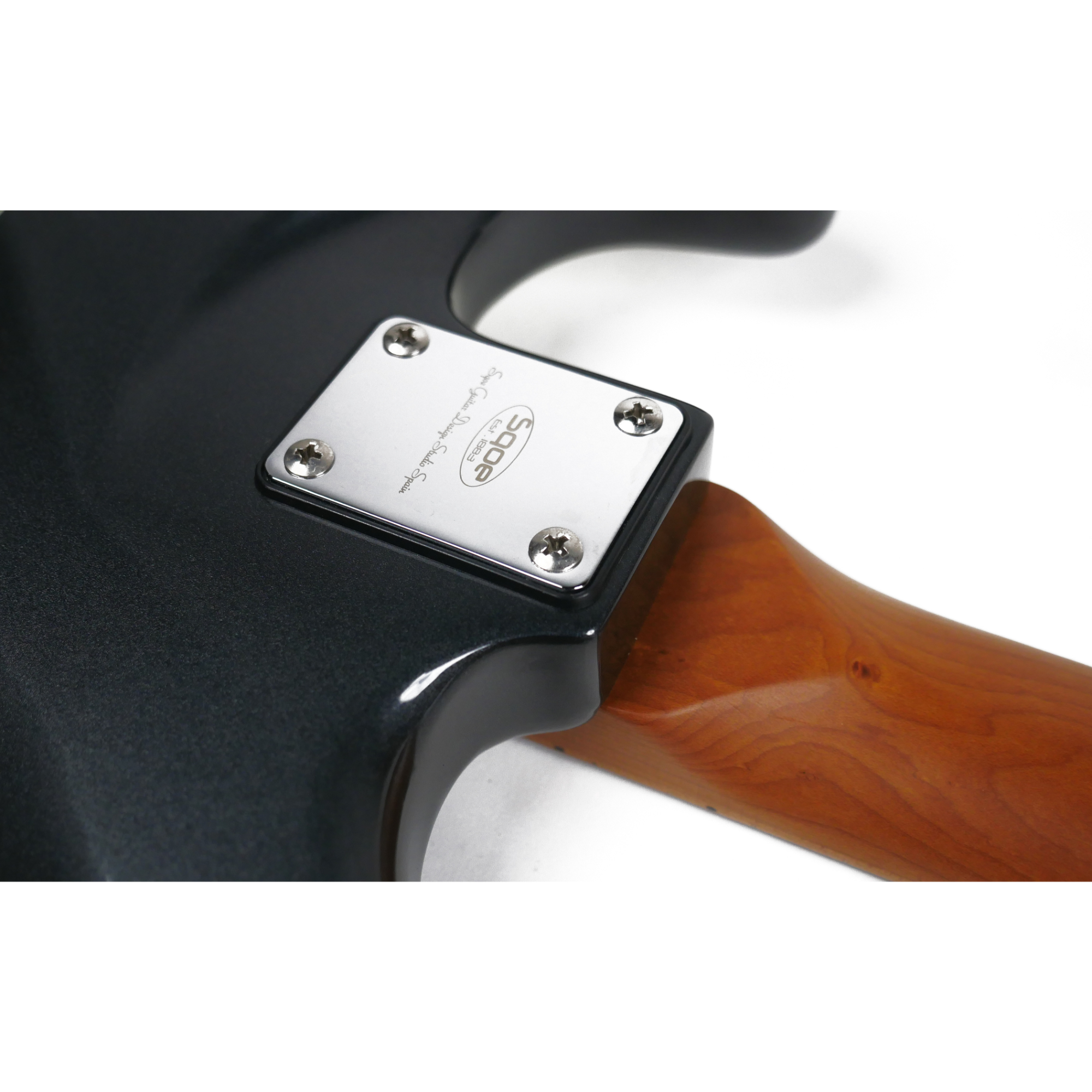SQOE SEST600 HSS - METALLIC BLACK