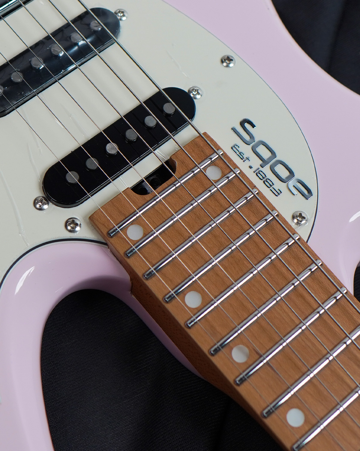 SQOE Headless Electric guitar SEWT700 - Shell Pink HSS