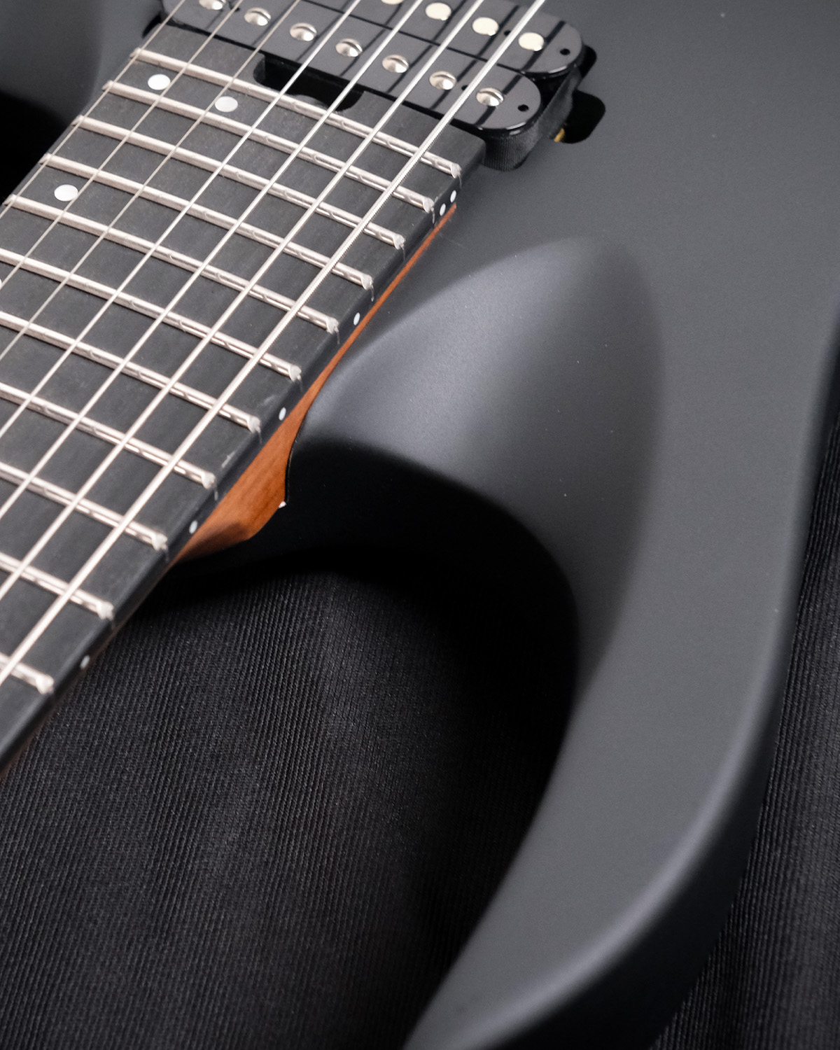 SQOE SEIB7S Black Warrior HH Super Strat