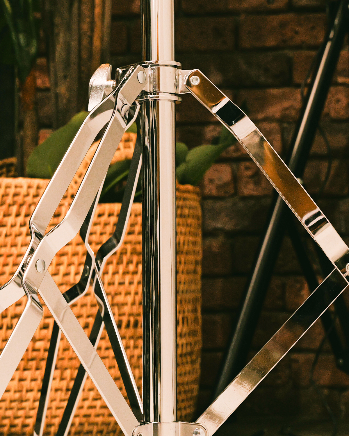 Strydom Sonic Scout 5-Piece Acoustic DrumKit Carbon pulse black