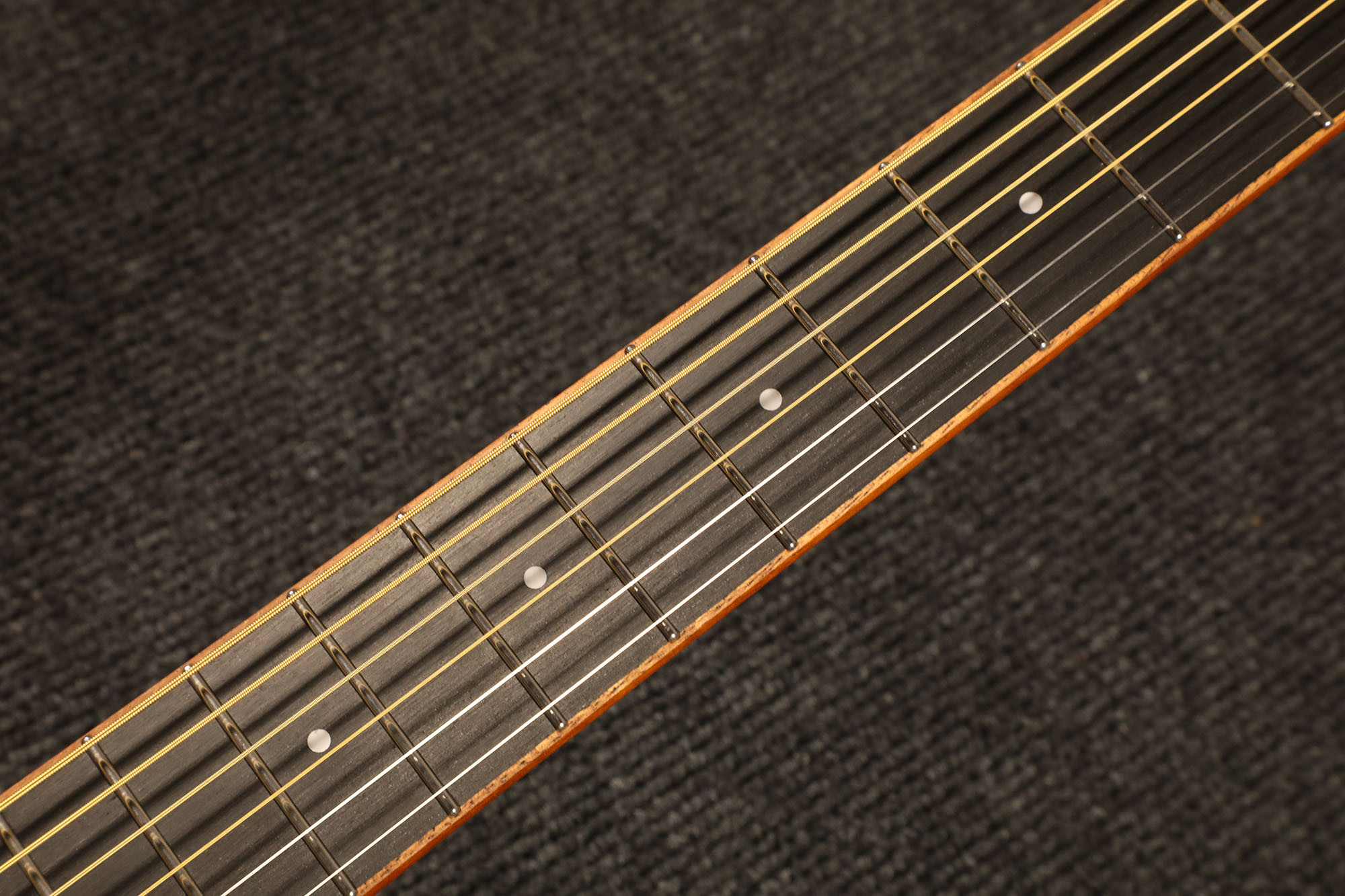 SQOE 36GS-AS Natural Mahogany engineered wood fingerboard