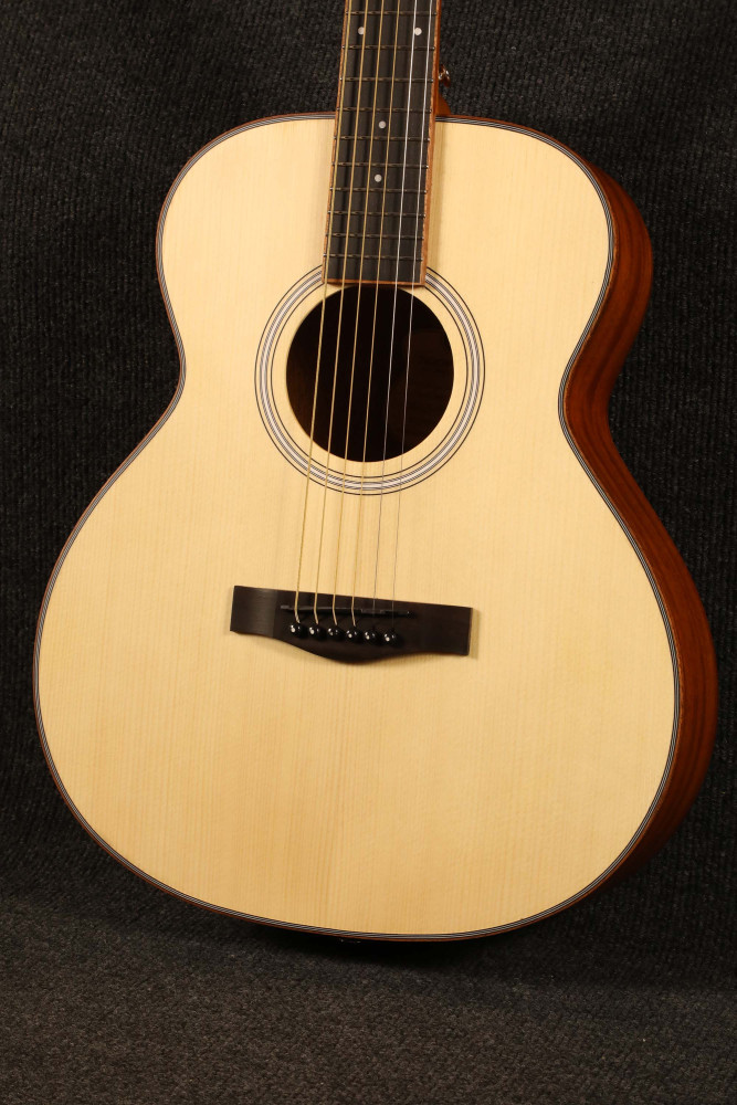Image of SQOE 36GS-BS Solid Spruce Top 36-Inch Travel Acoustic Guitar - Natural Spruce