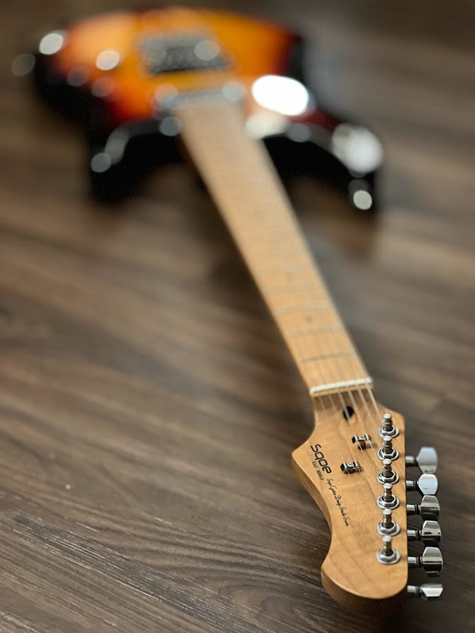 SQOE SEIB450 Sunburst roasted maple headstock and tuners