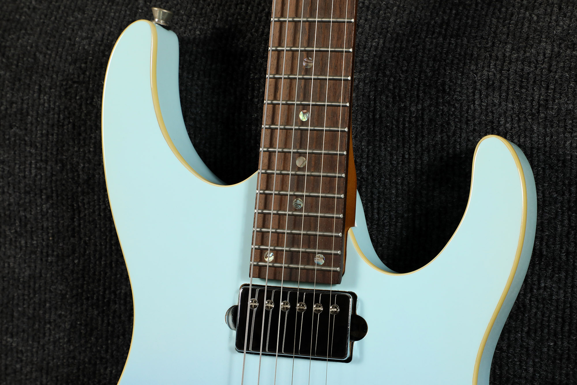 SQOE SEIB500 Storm Galaxy Blue neck humbucker and bound body edge