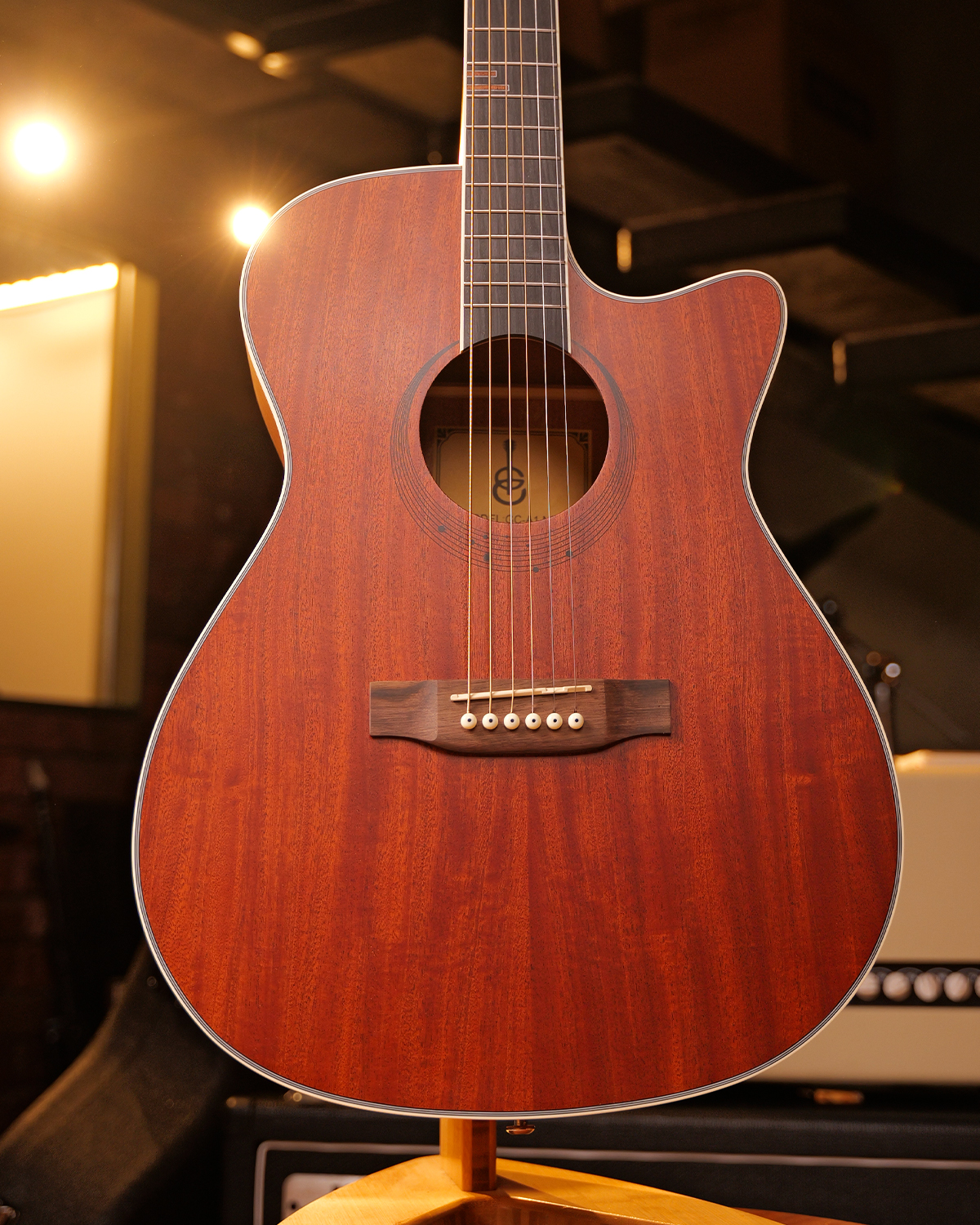 GC A1 Natural Mahogany Guitar 40 All-Mahogany