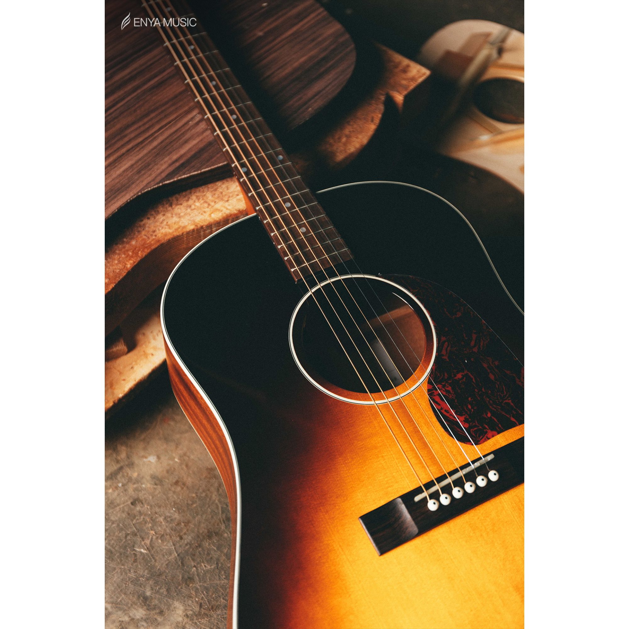 Enya T05J Semi-Acoustic Guitar- Sunburst with Hardcase vintage series