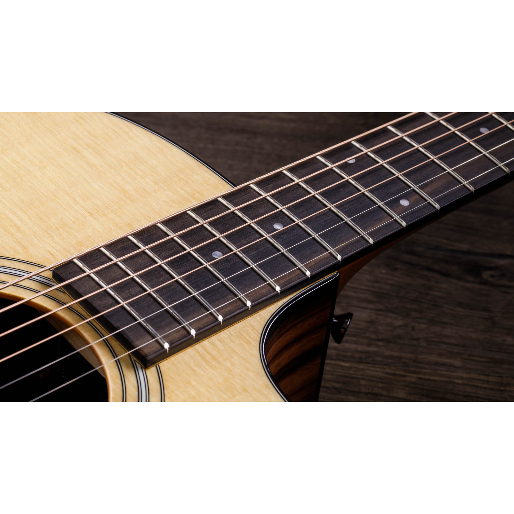 Taylor 214ce Plus Acoustic-electric Guitar - Natural