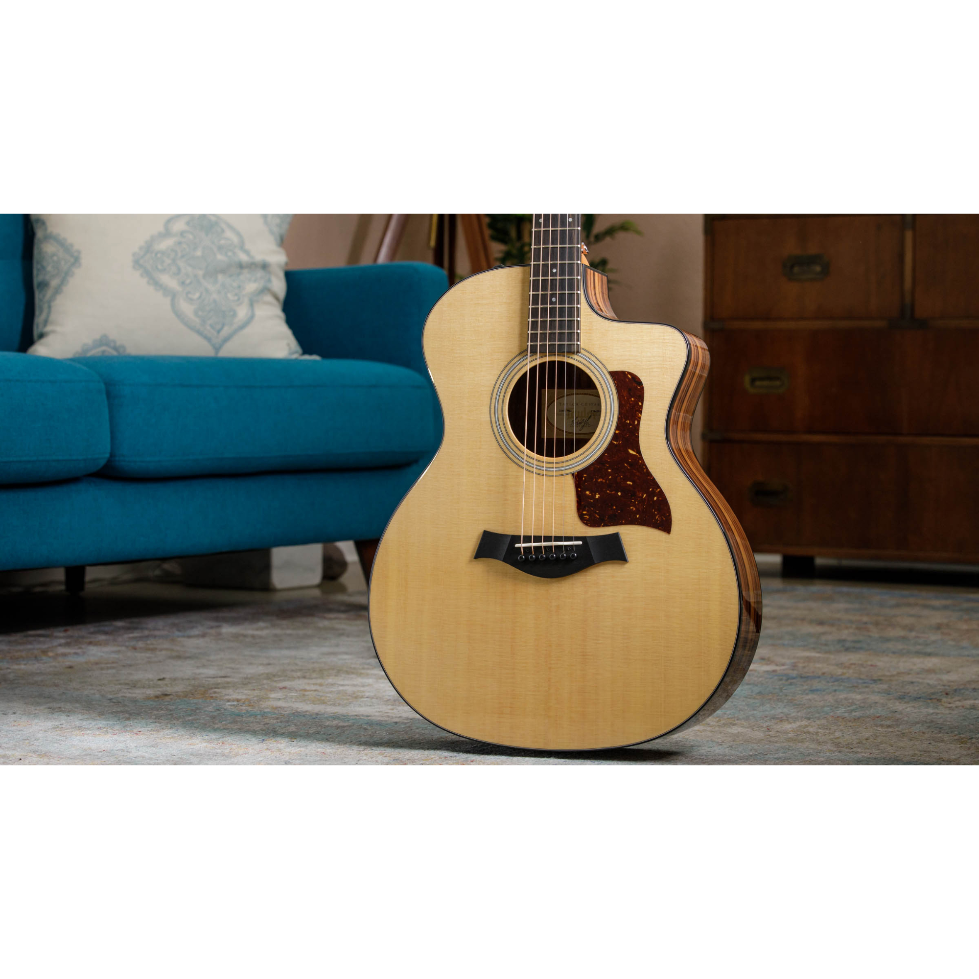 Taylor 214ce Plus Acoustic-electric Guitar - Natural