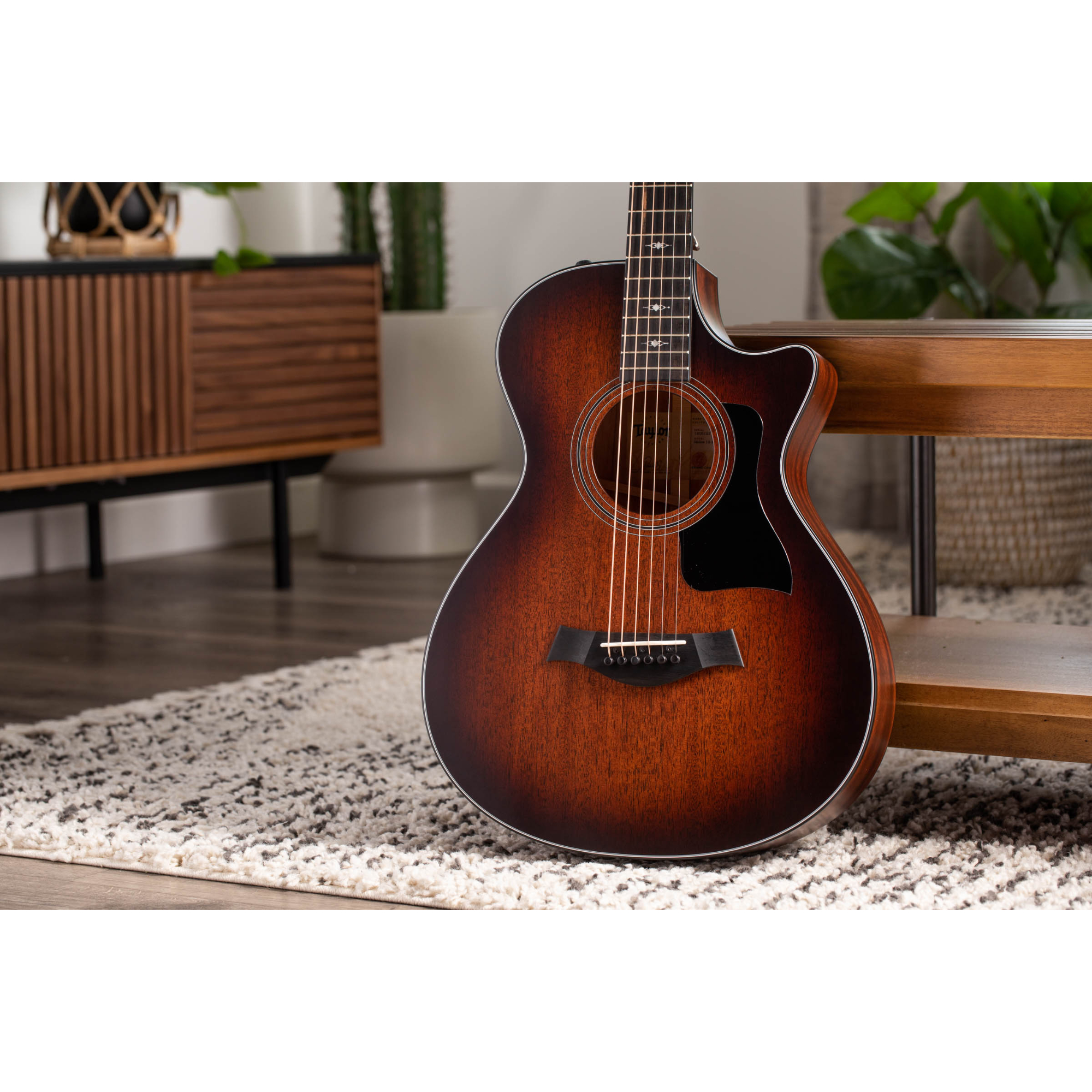 Taylor 322ce 12-fret Acoustic-electric Guitar - Shaded Edgeburst