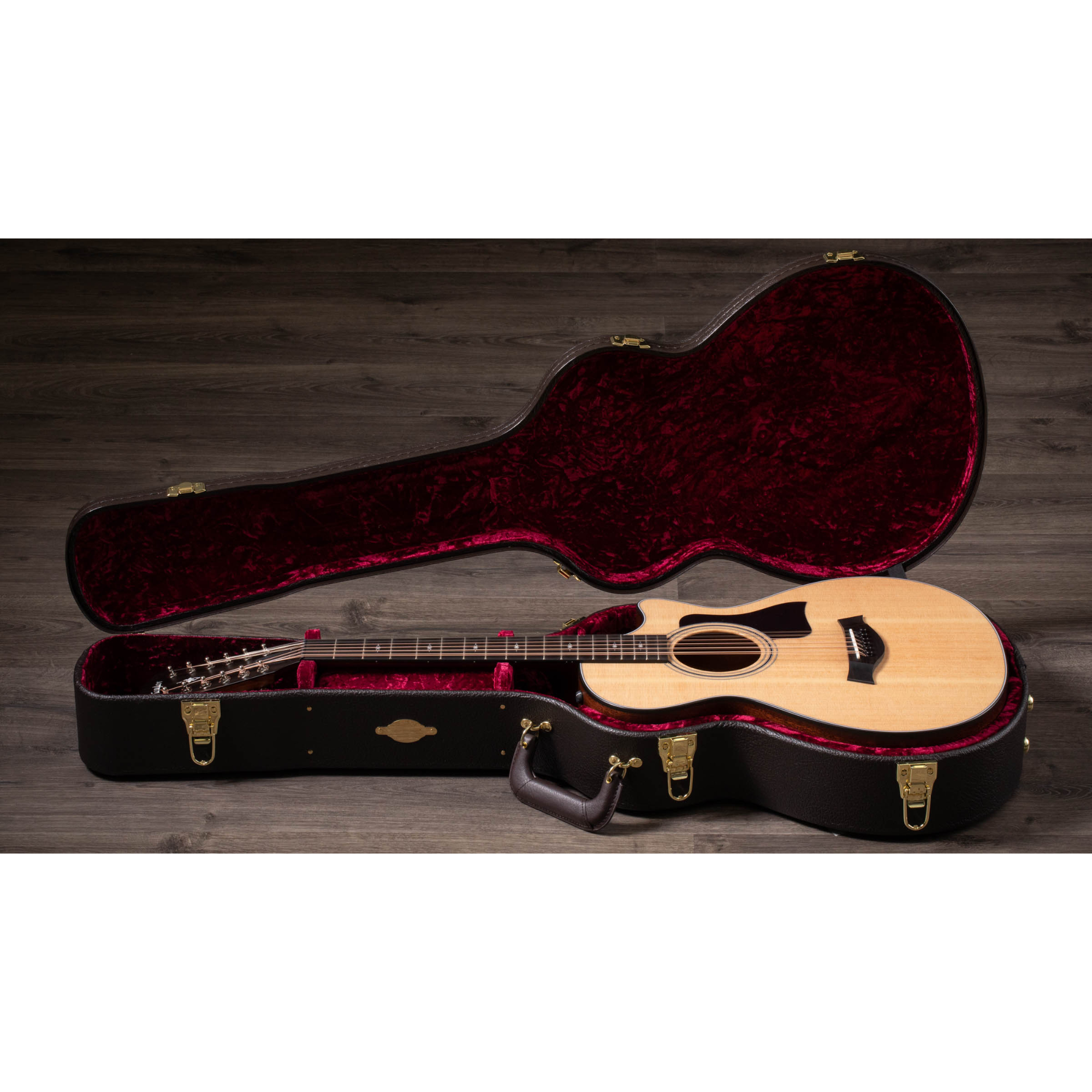 Taylor 352ce 12-string Acoustic-electric Guitar - Natural Sitka Spruce